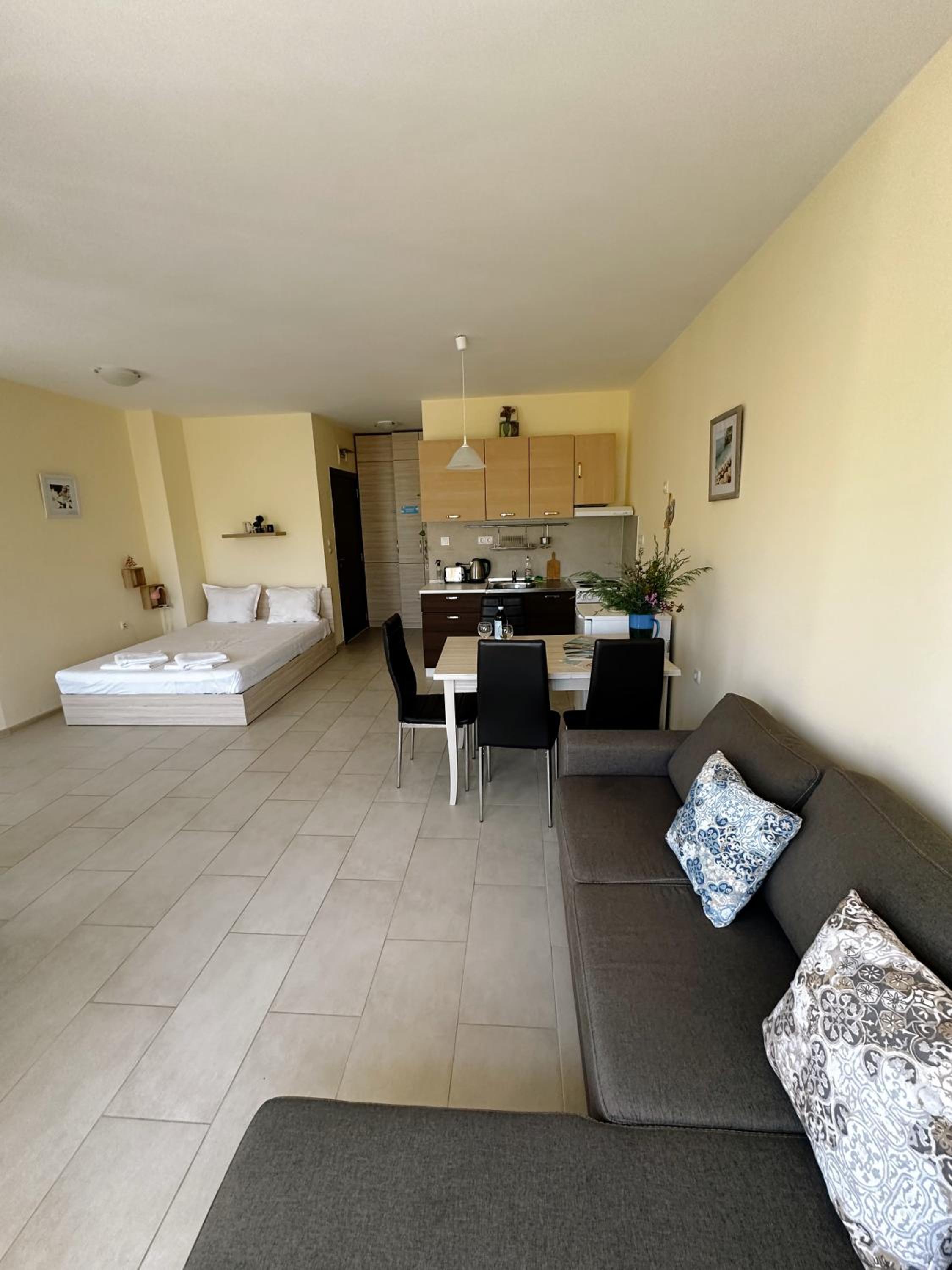 Cozy Studio at Camping Gradina view 4