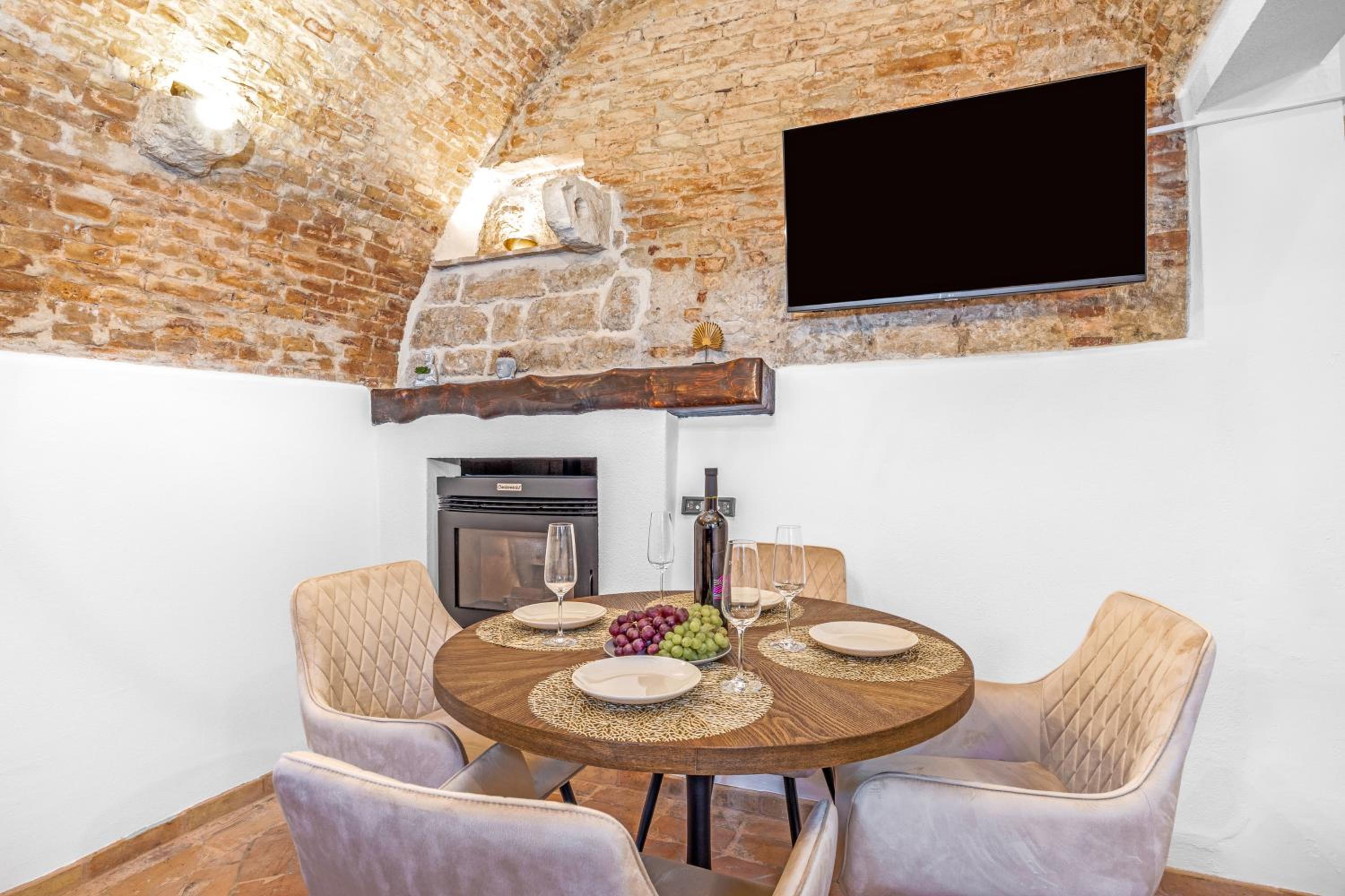 Vrsar Vacations - Villa Vrsar - Property Image 1
