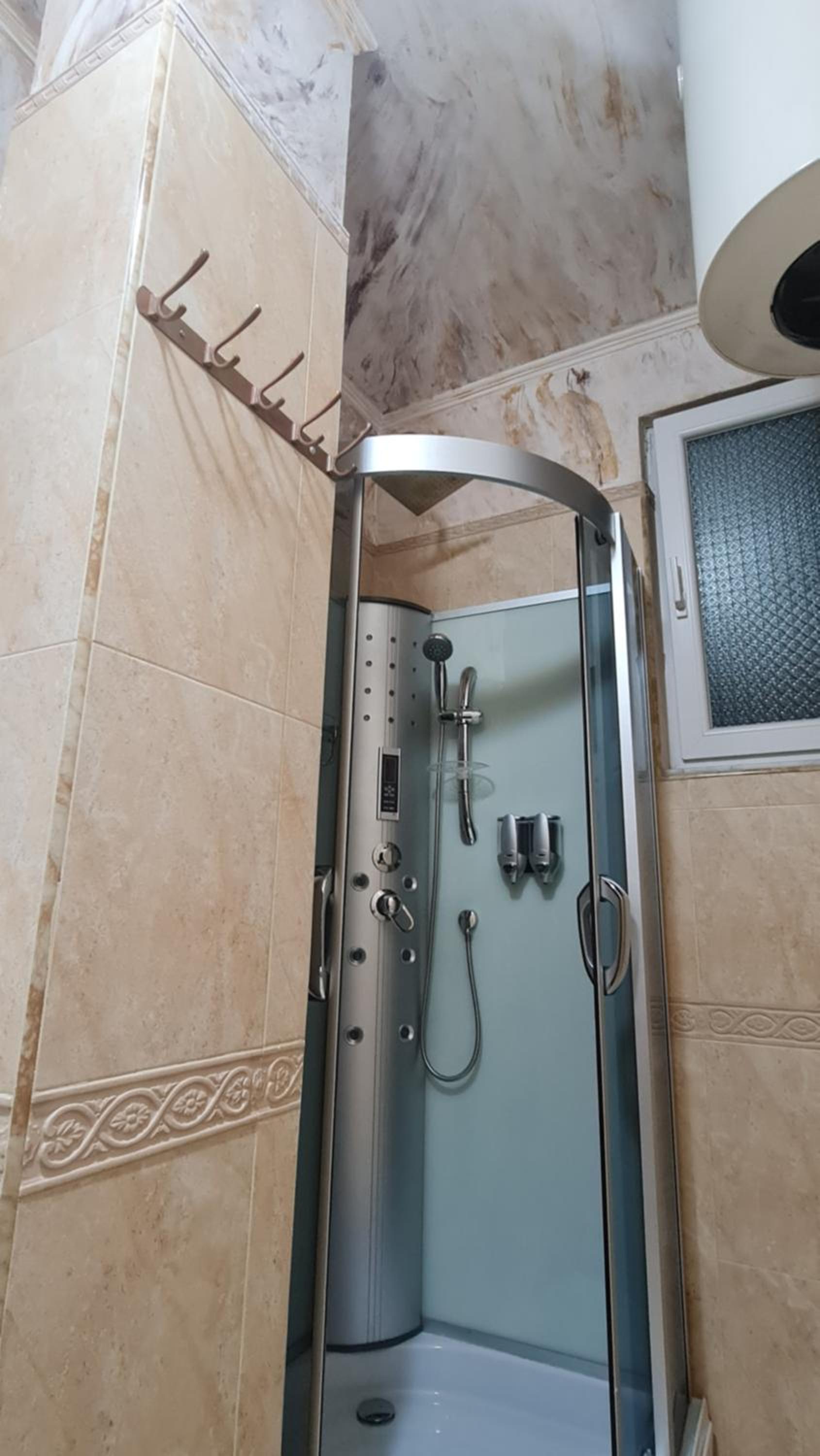 Top Shkodra location