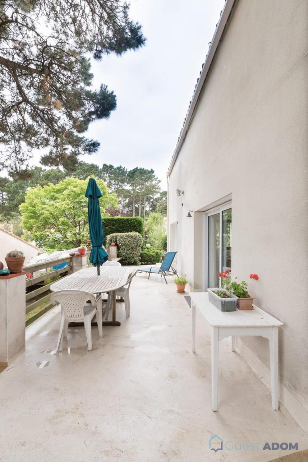 Belle maison familiale en bord de mer view 2