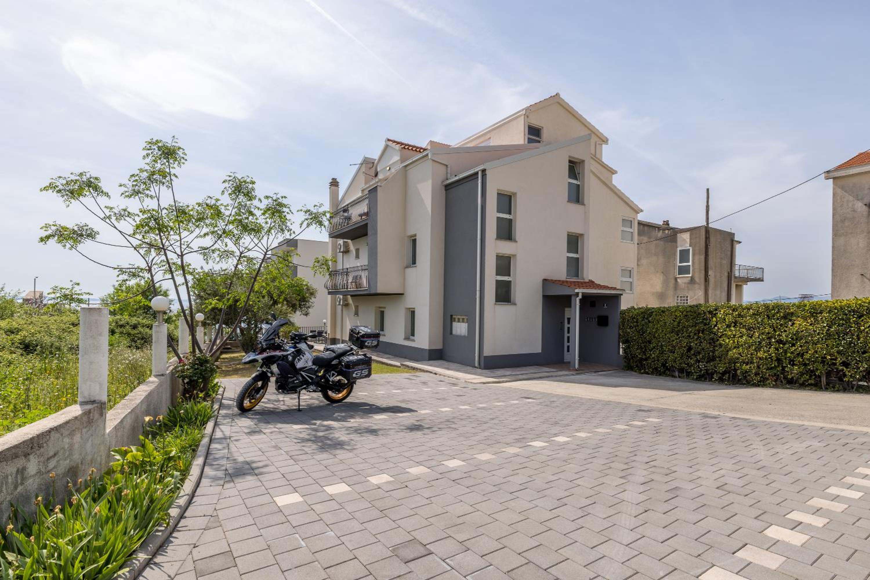 Mediterano Apartments