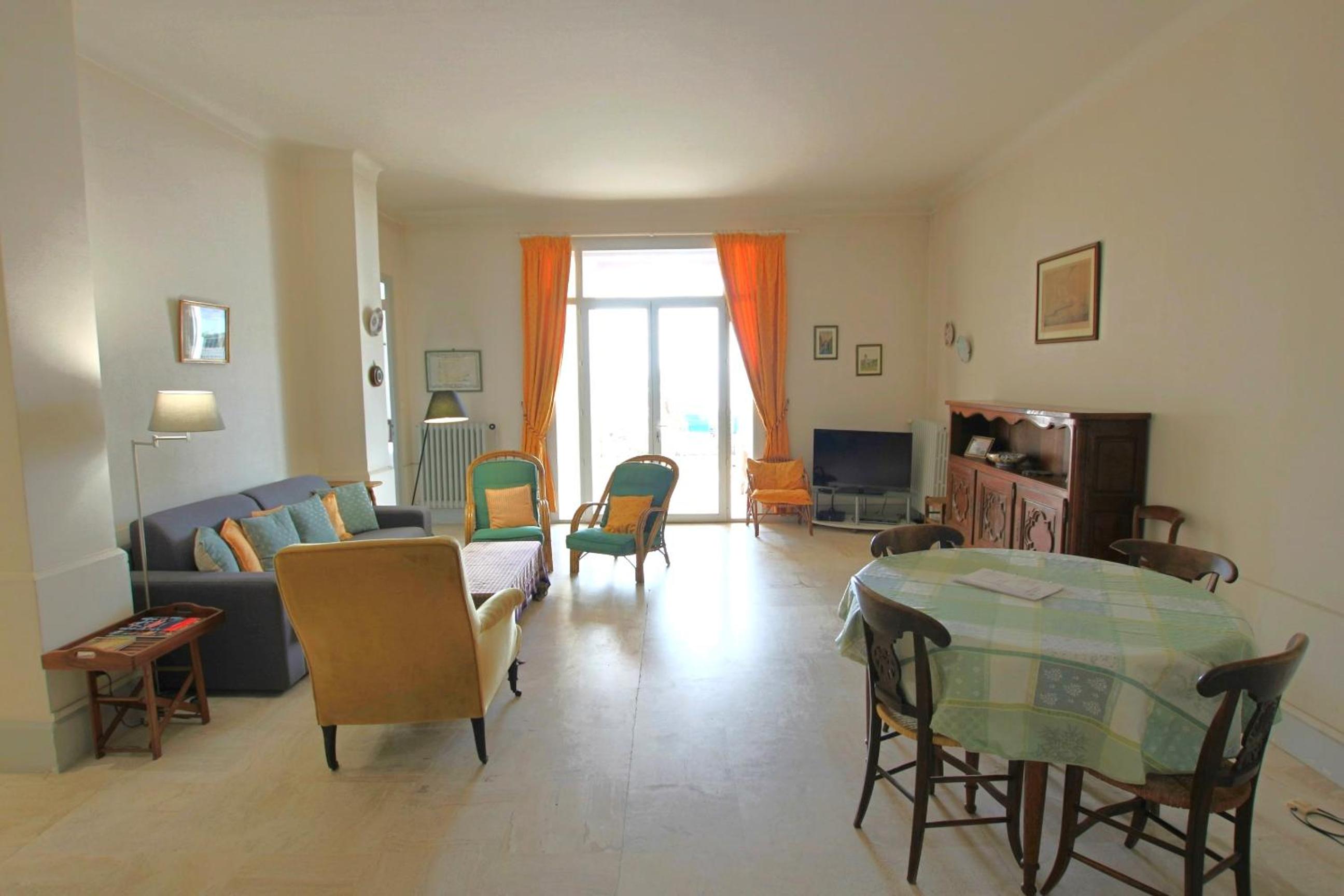 Sea View Apartment