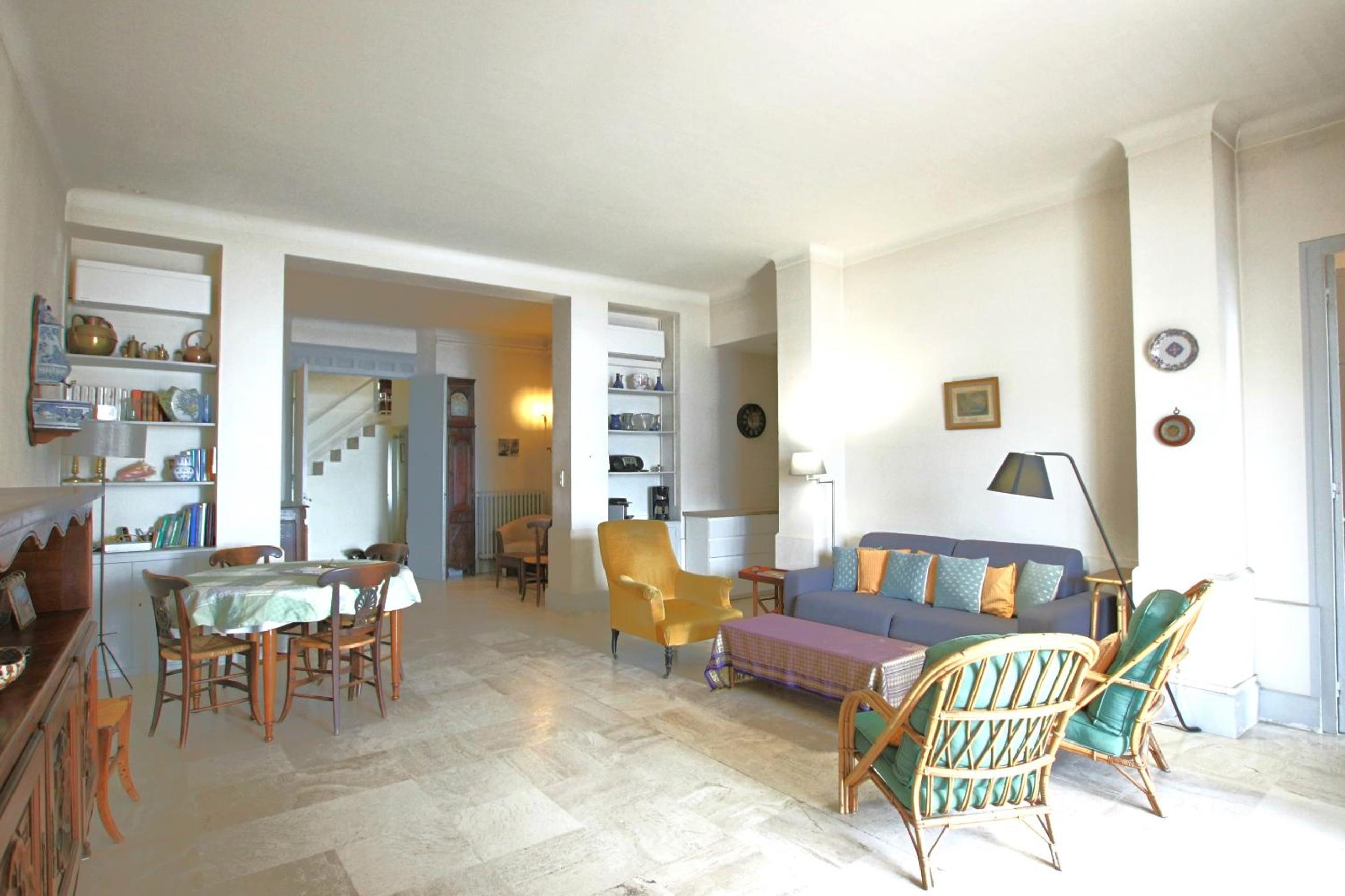 Sea View Apartment