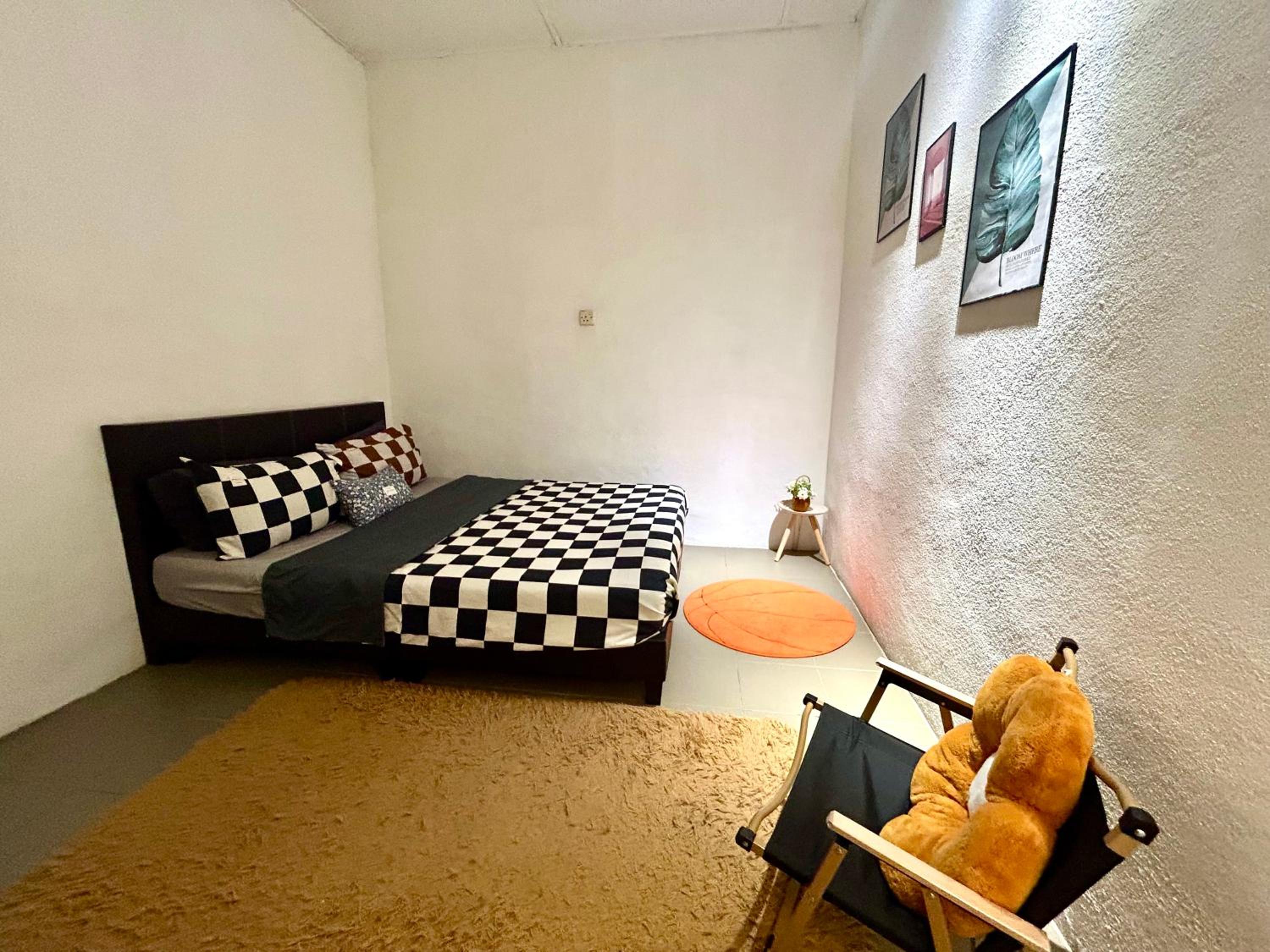 Entire 33 Cozy House • 3 Bedroom @ Alma Bukit Mertajam photo 7