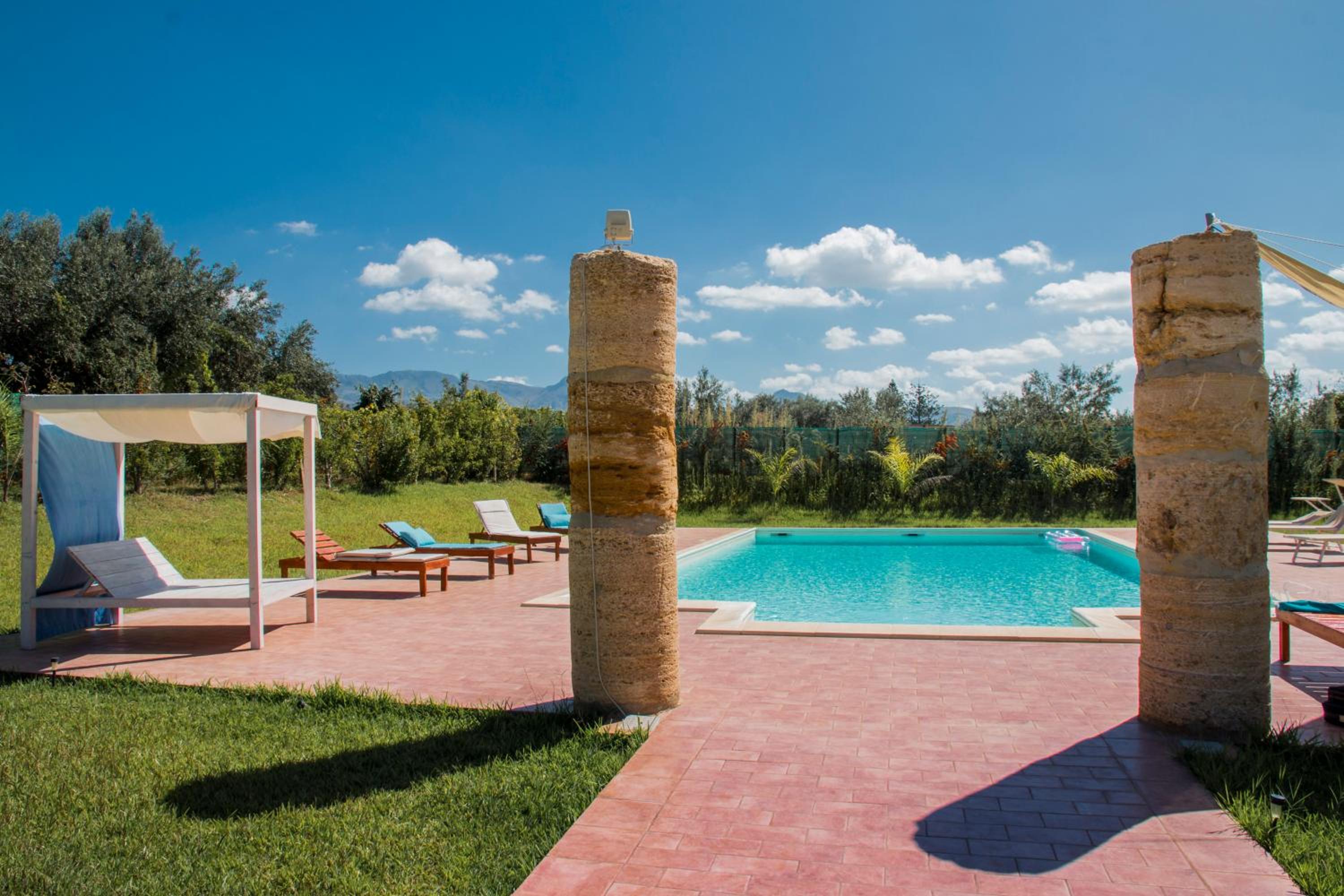 Villa con piscina Casale di Giò nel Golfo di Castellammare view 2