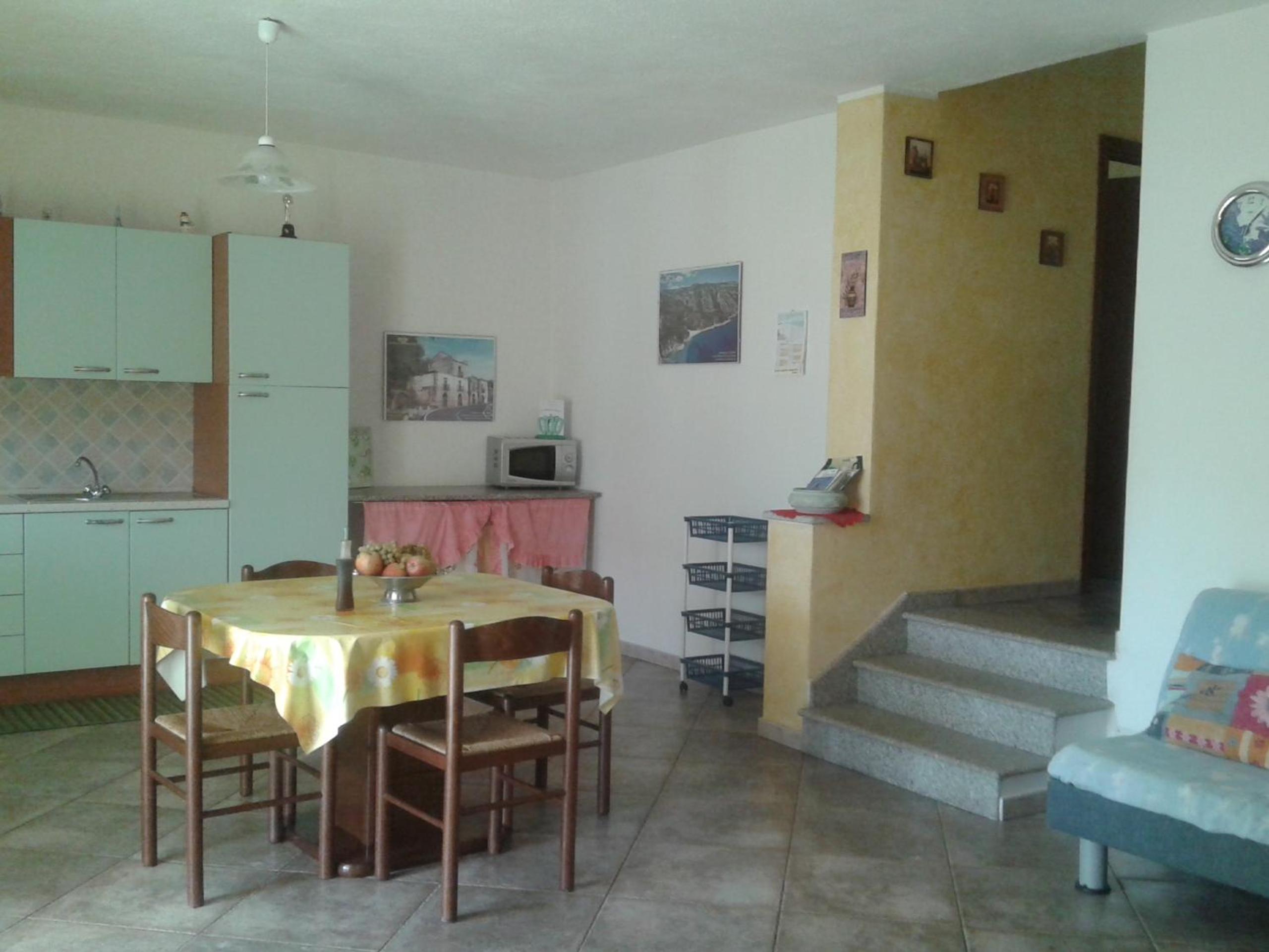Photo 33