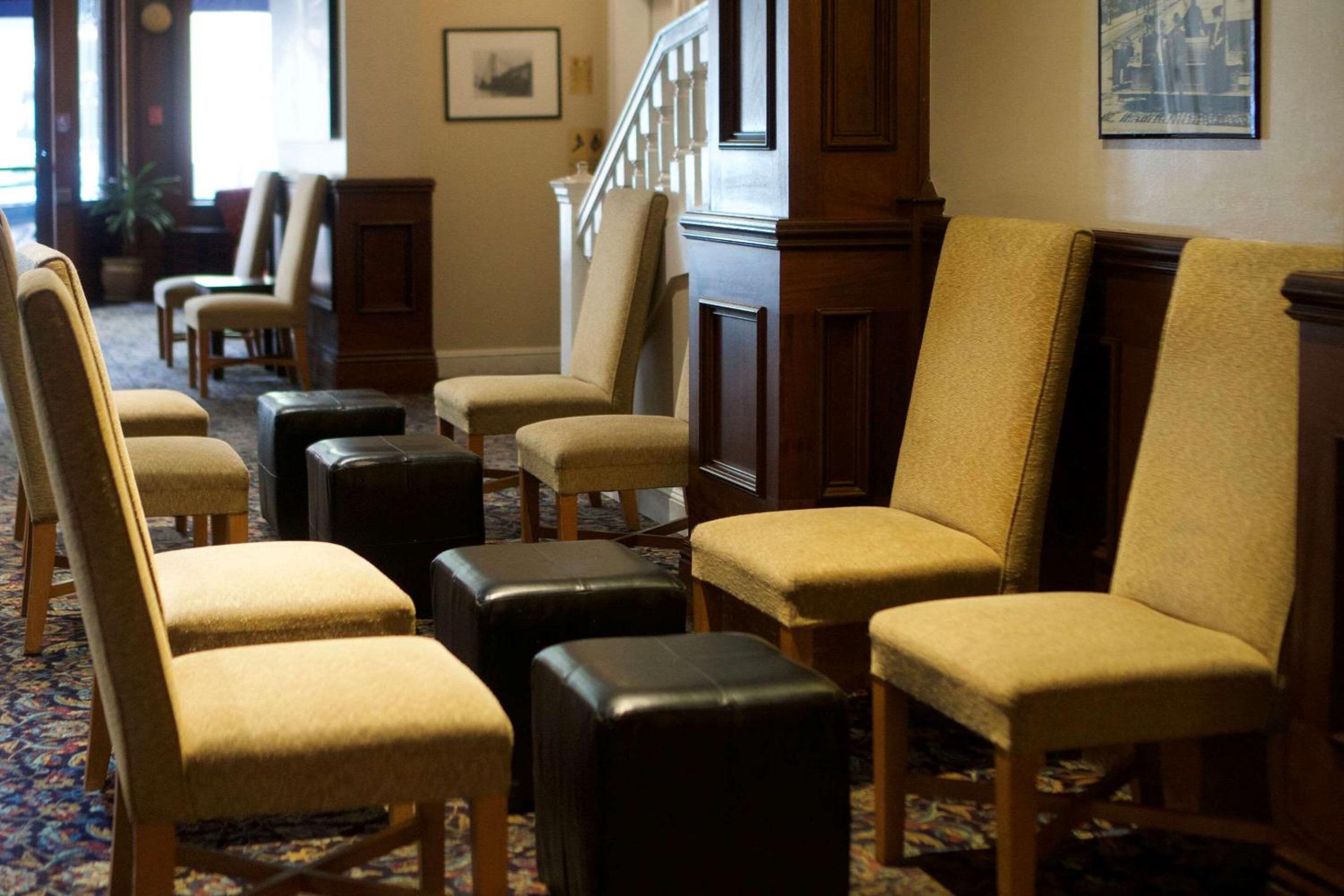 Oakland Vacations - Washington Inn - Property Image 18