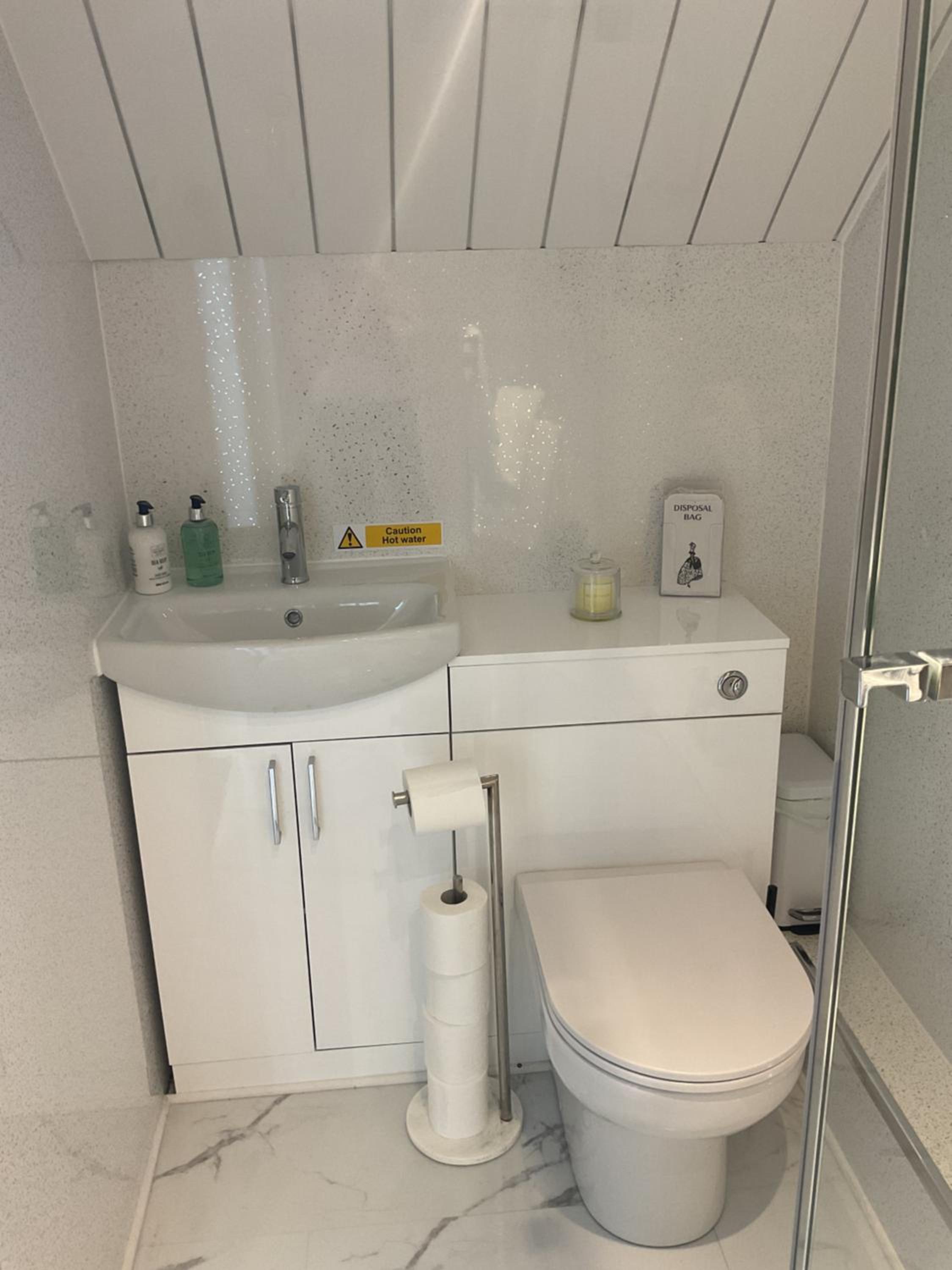 Inverness Vacations - Gleninver Guest House - Property Image 27