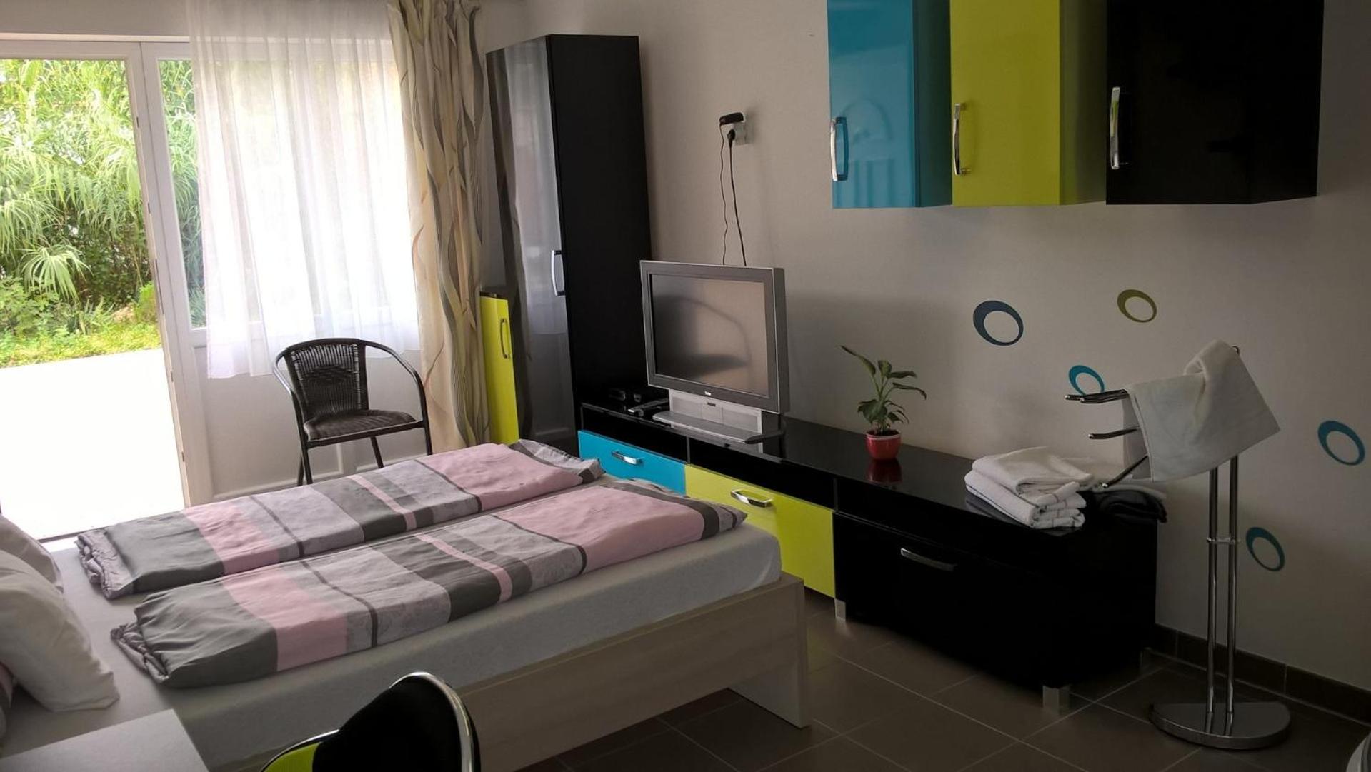 Kazinczy Apartment