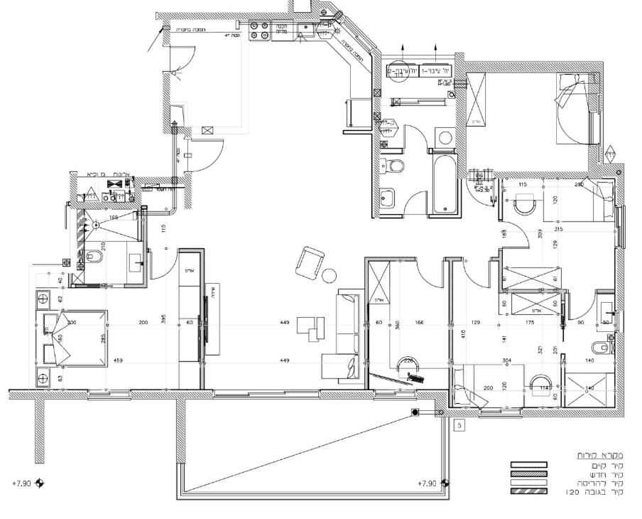 6-Room Apartment Im HaMoshavot