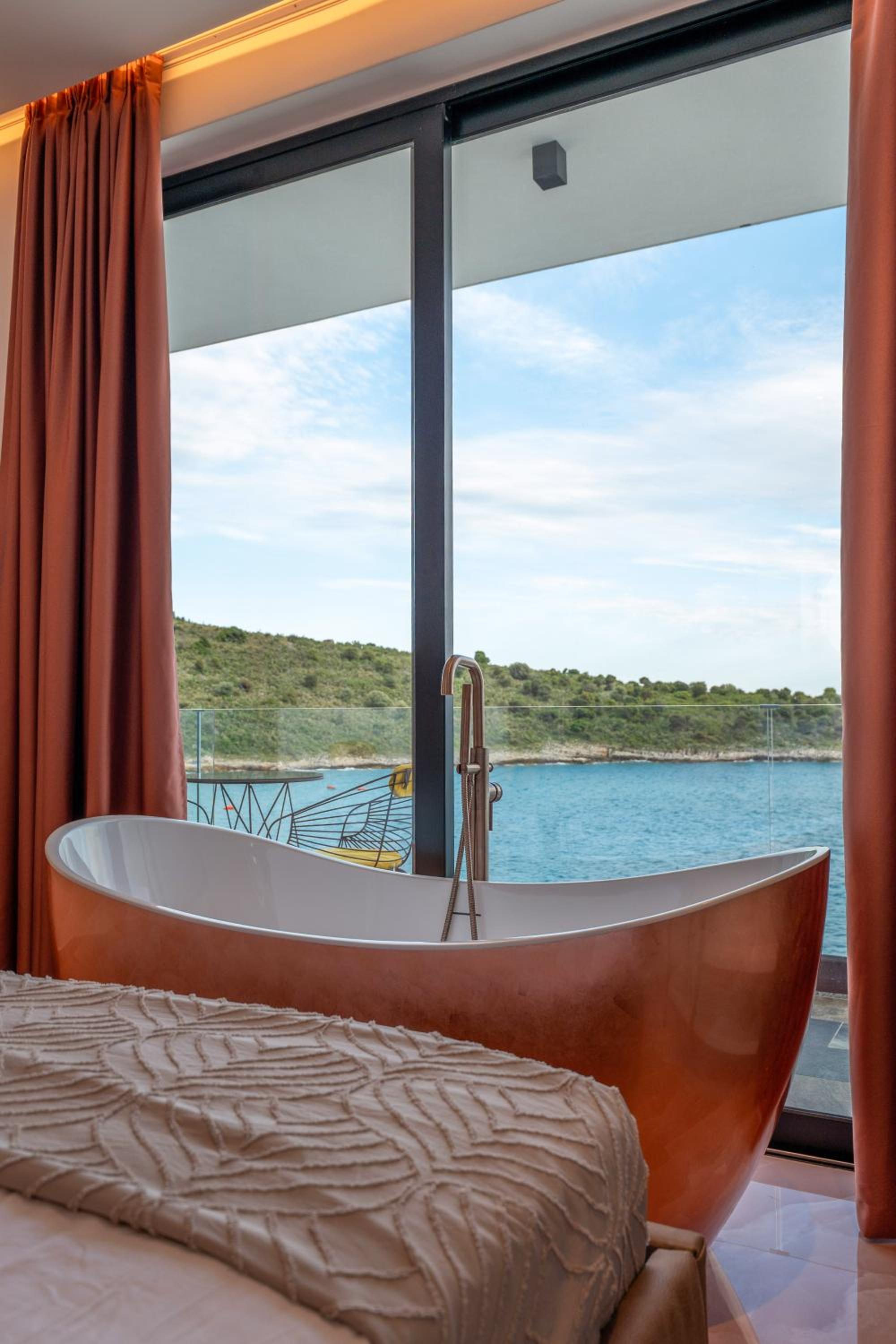 Siro Kerma Private Beach Villa