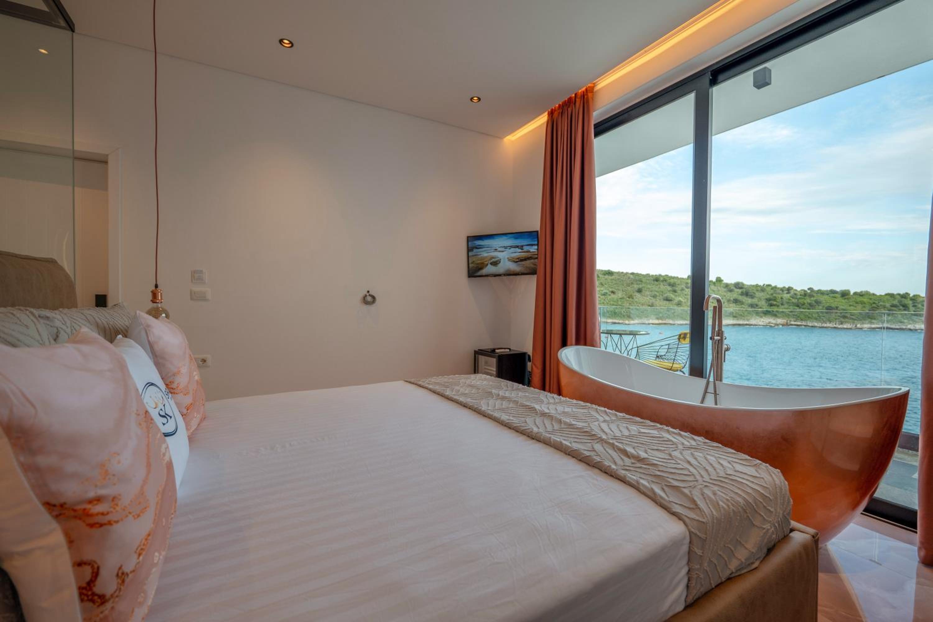 Siro Kerma Private Beach Villa