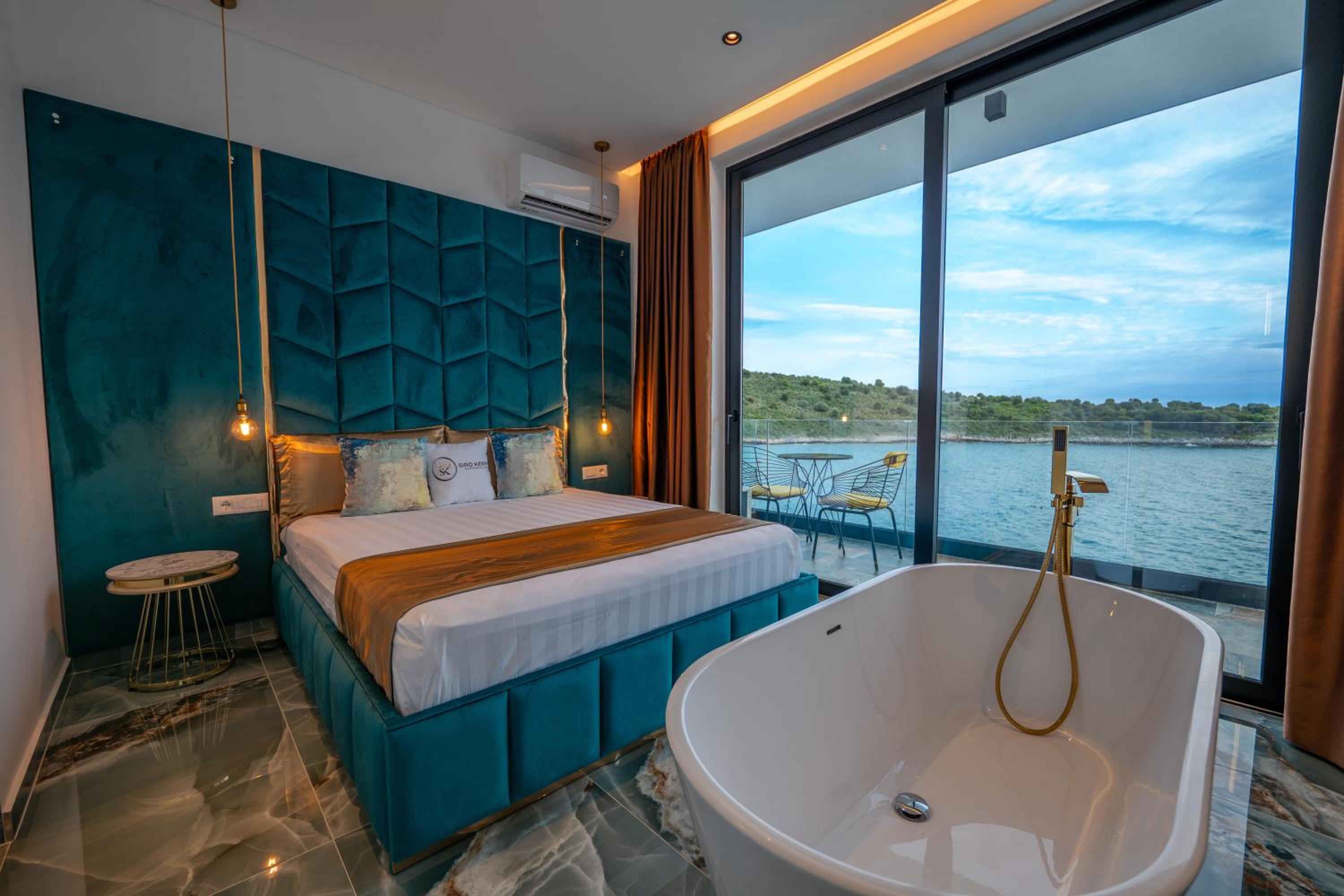 Siro Kerma Private Beach Villa