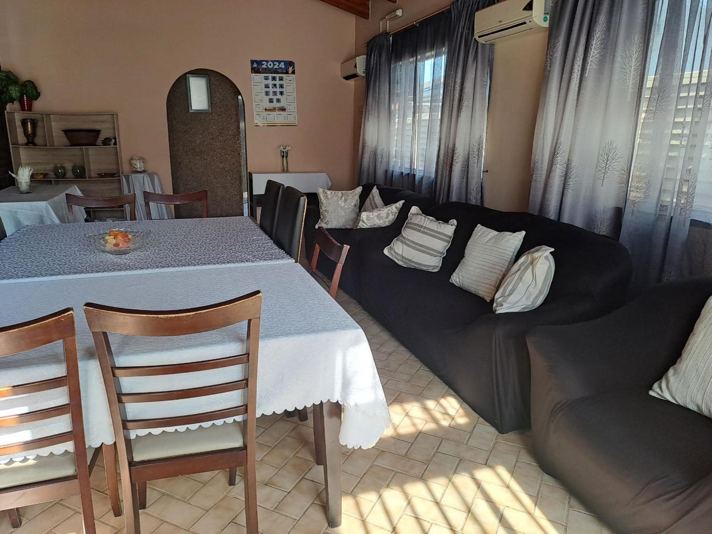 Iqhayiya Guest House view 2
