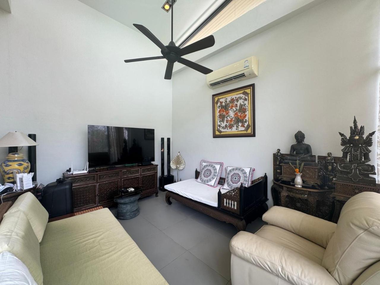 Ibiscus Villa by G Estate