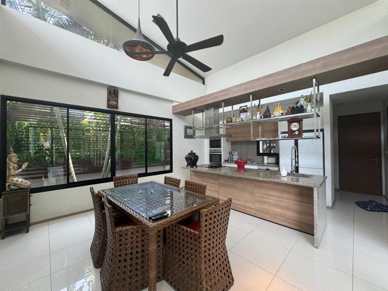 Ibiscus Villa by G Estate