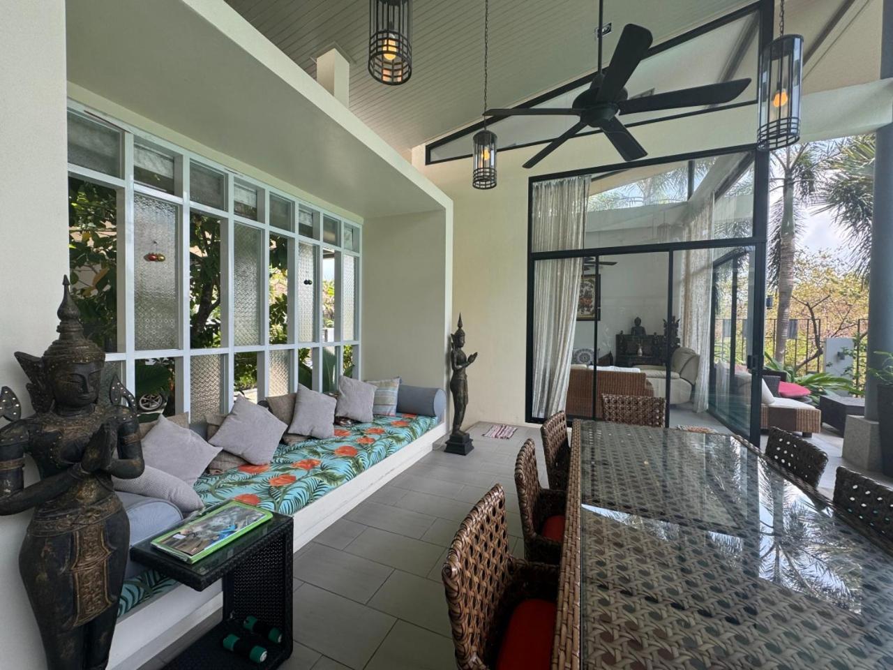 Ibiscus Villa by G Estate