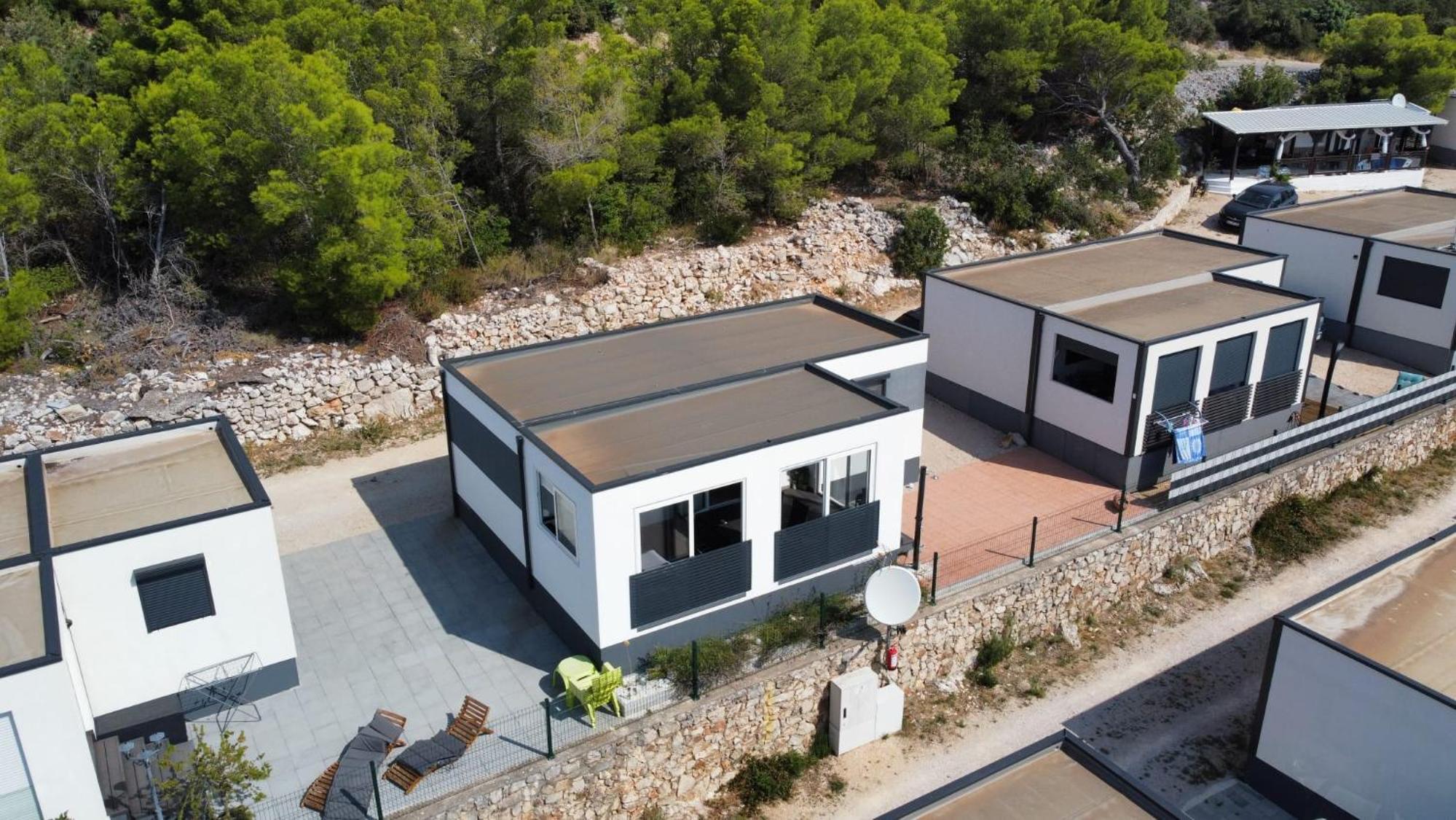 Mobilhome NaMore C4, Tisno view 2