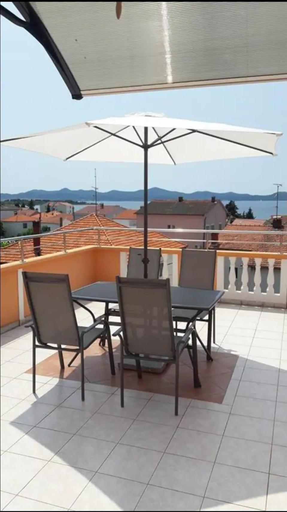 Apartmani Dolphins eye view 4