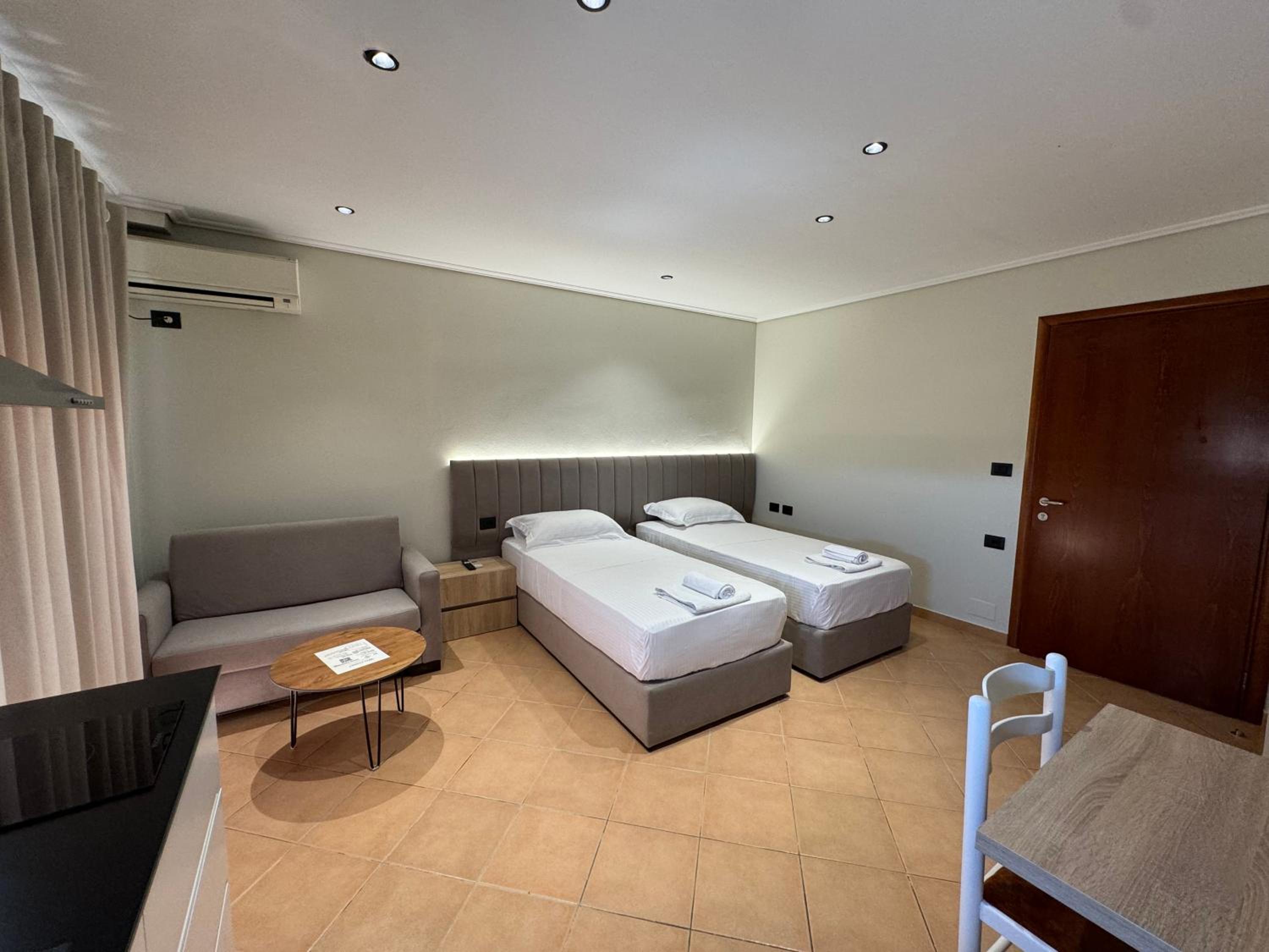 Garden Villa Apartments