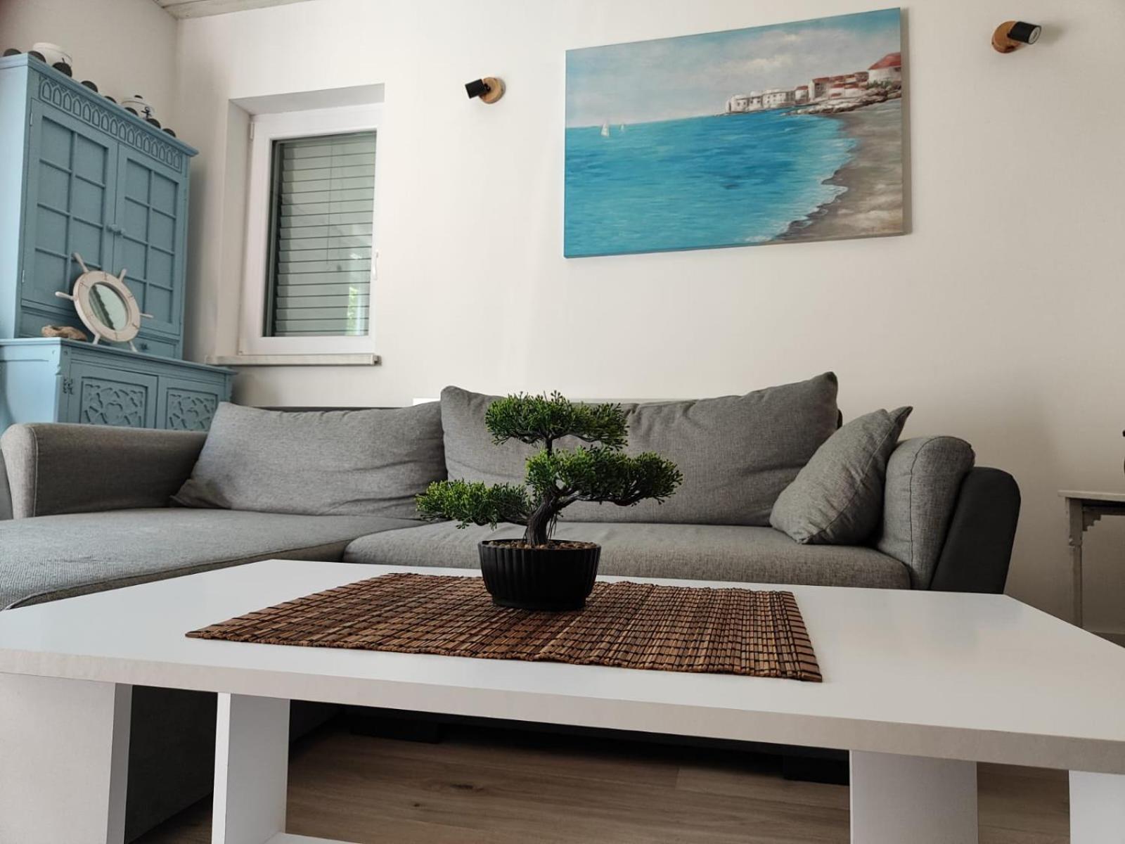Apartman Mirjana view 2