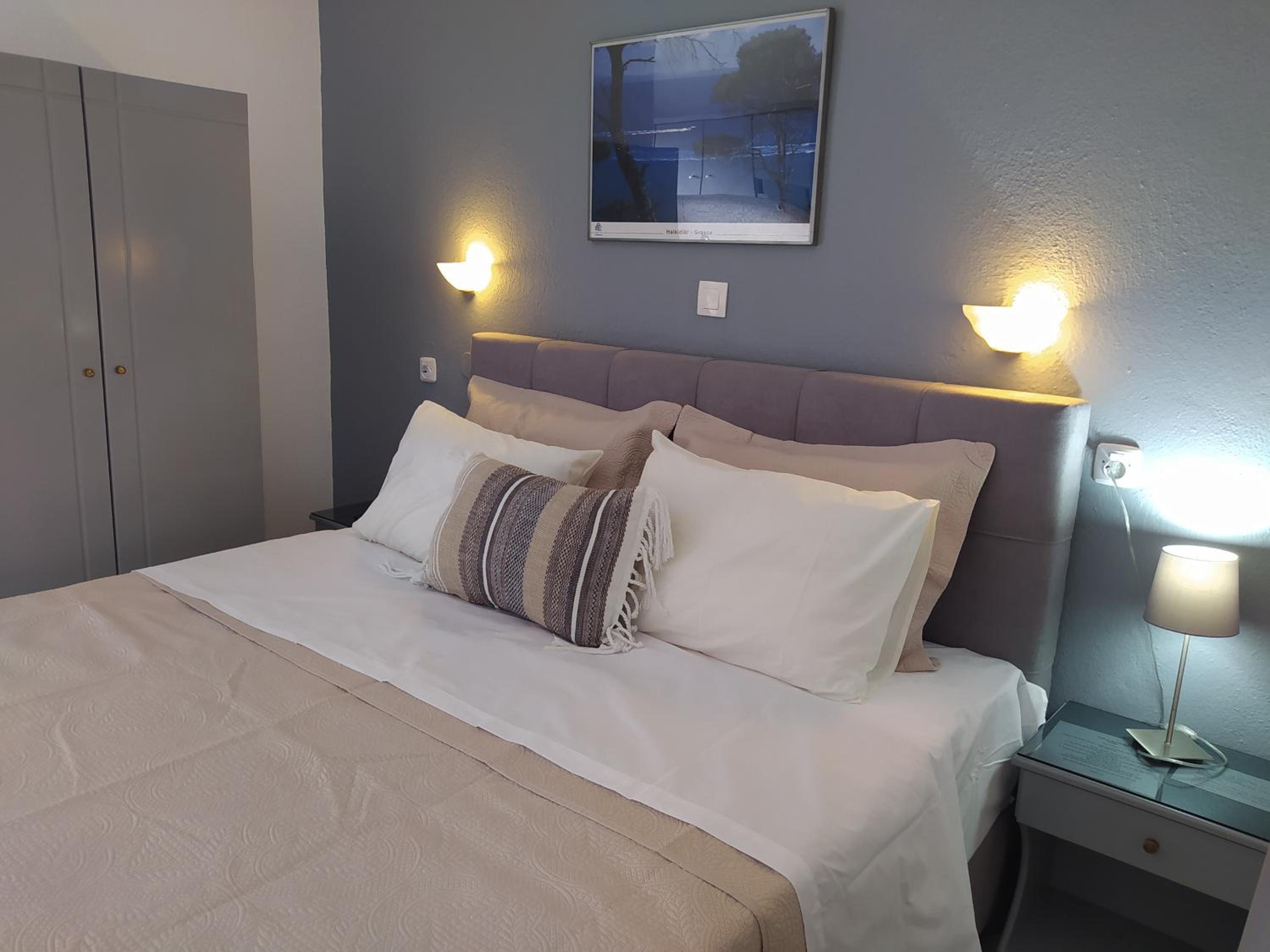 Thalassa Kai almira studios photo 5