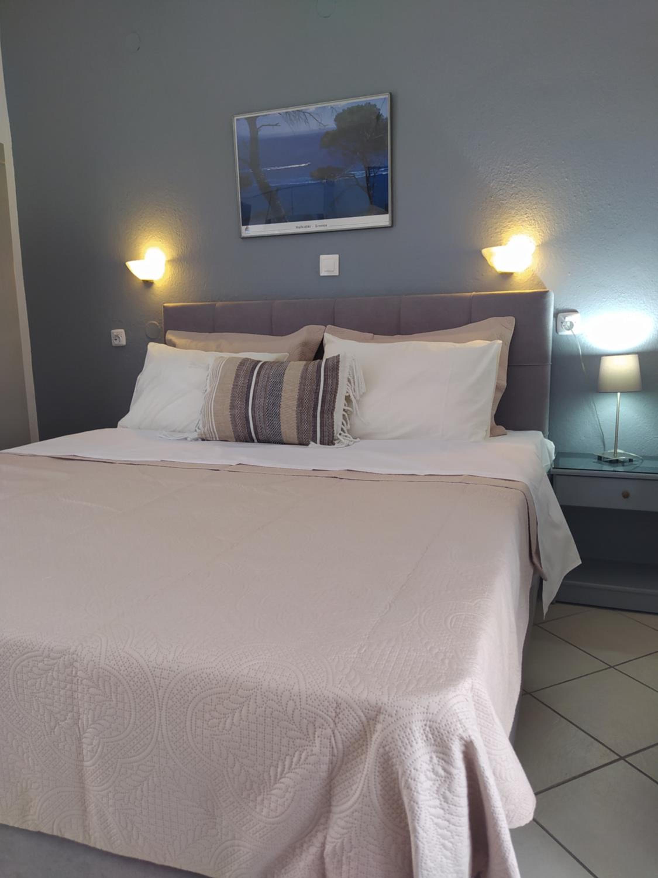 Thalassa Kai almira studios photo 3