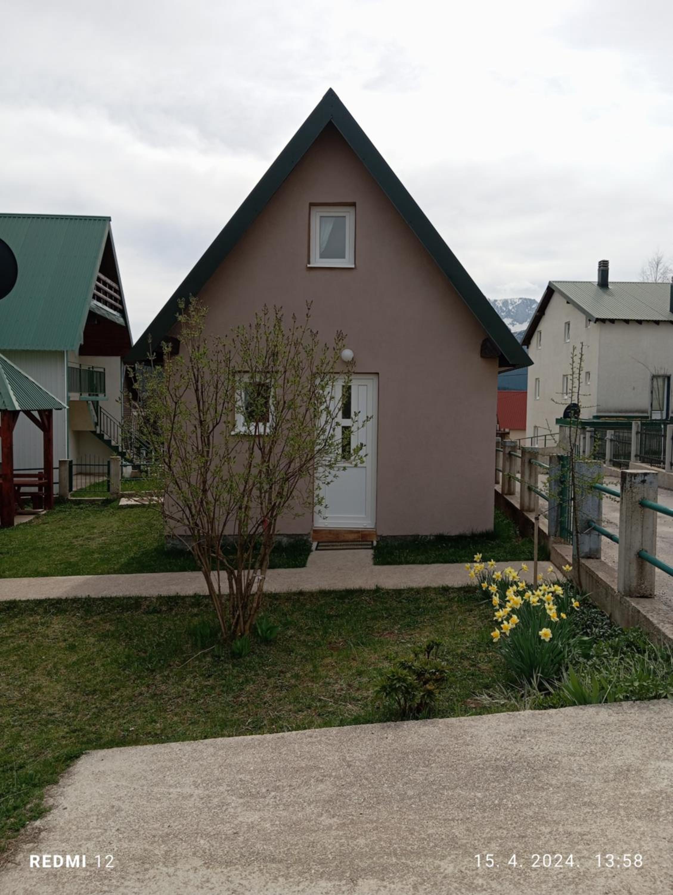 Hotel Apartments Snowflake - Image 1