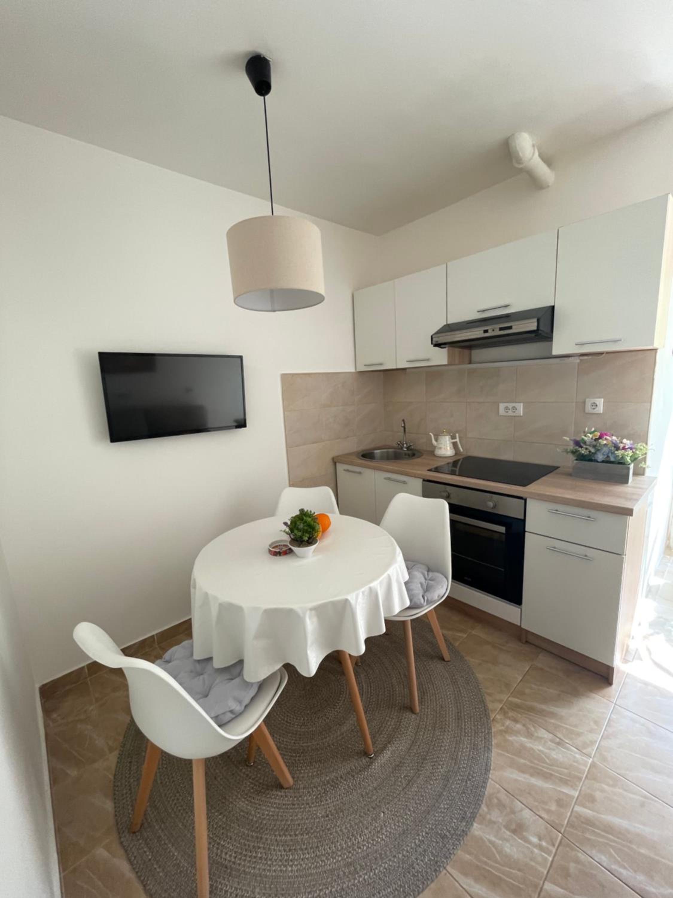 Apartment Maki photo 1
