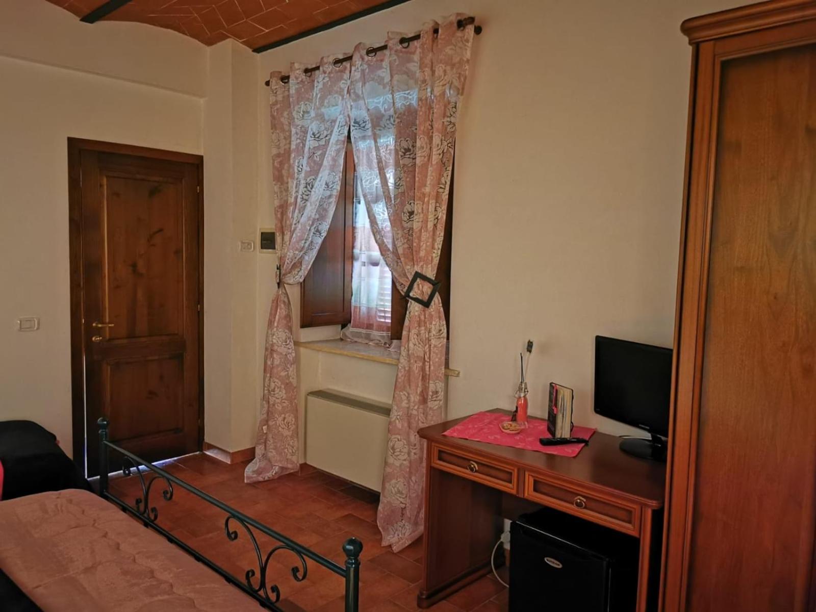Photo 27