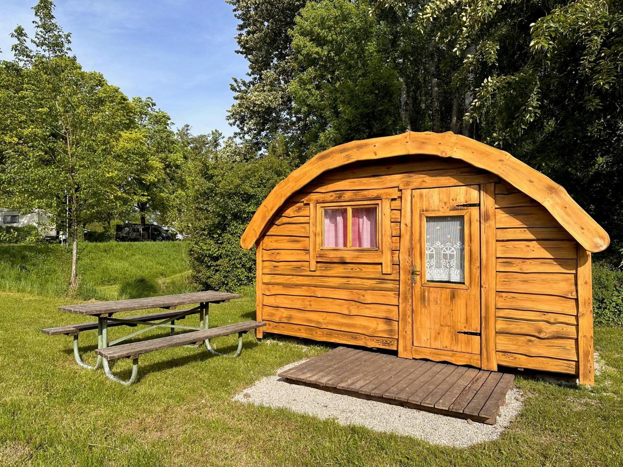 Camping & Pension Au an der Donau