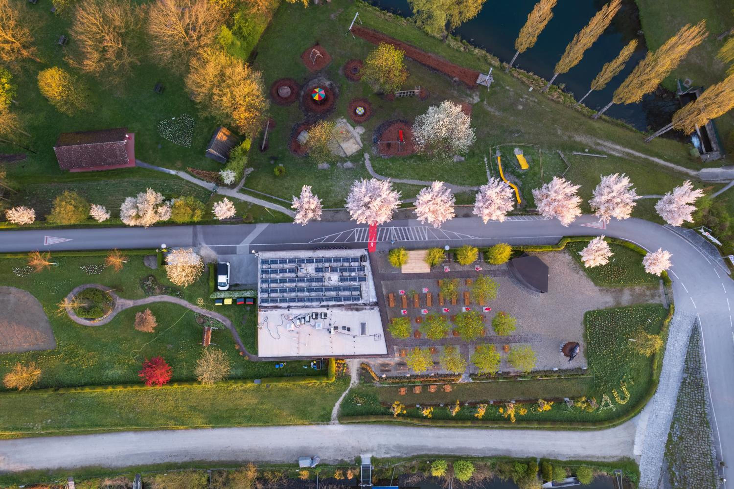 Camping & Pension Au an der Donau