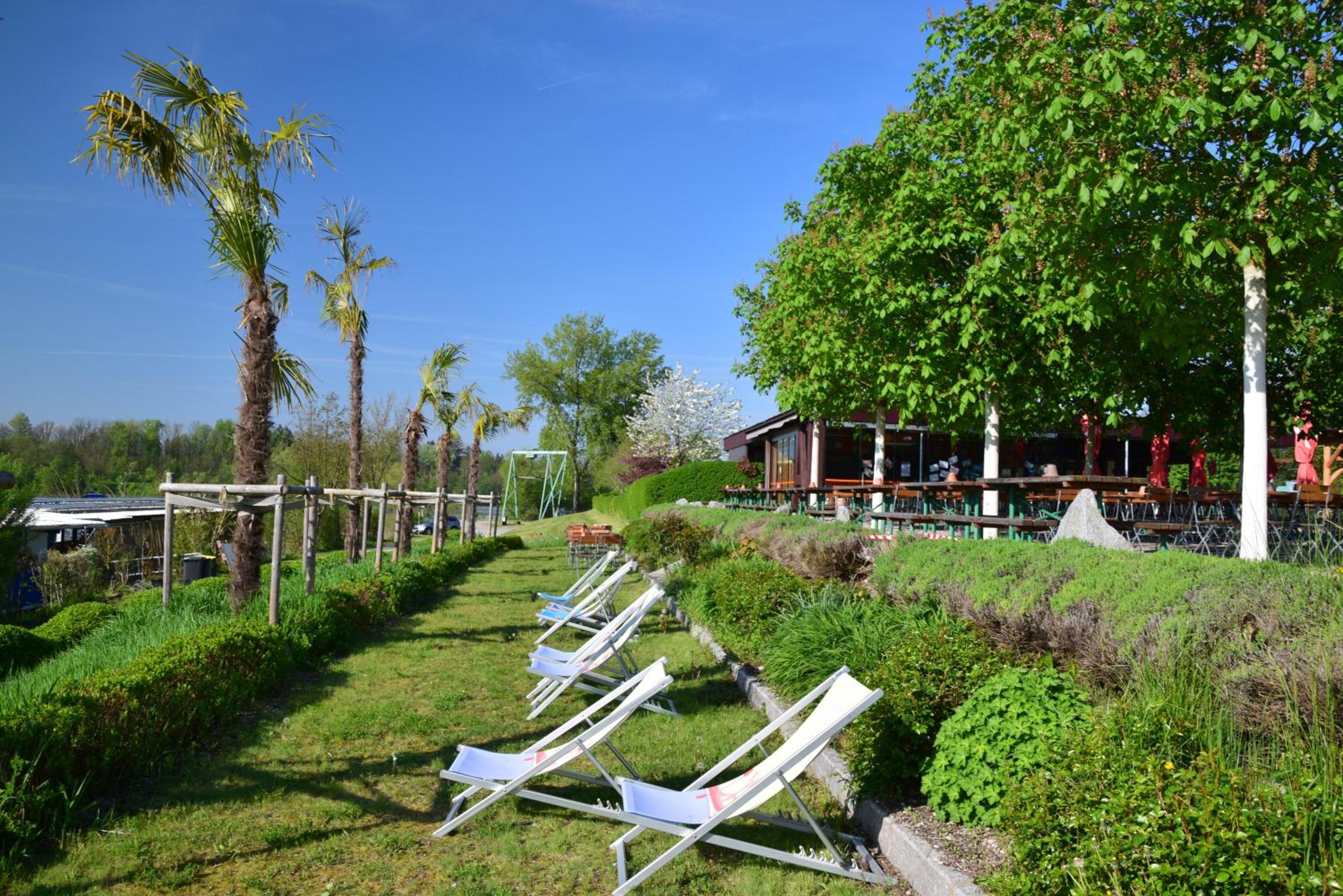Camping & Pension Au an der Donau