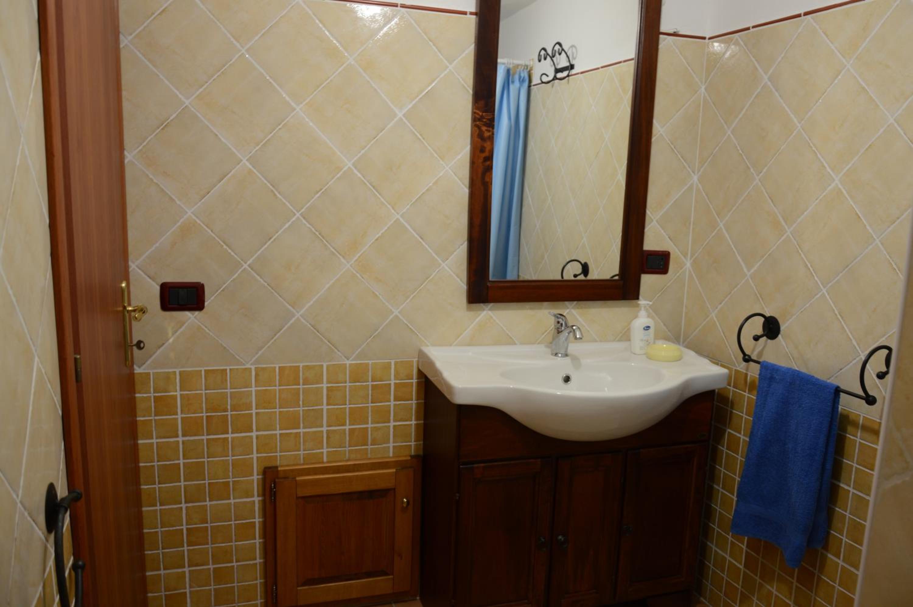 Photo 32