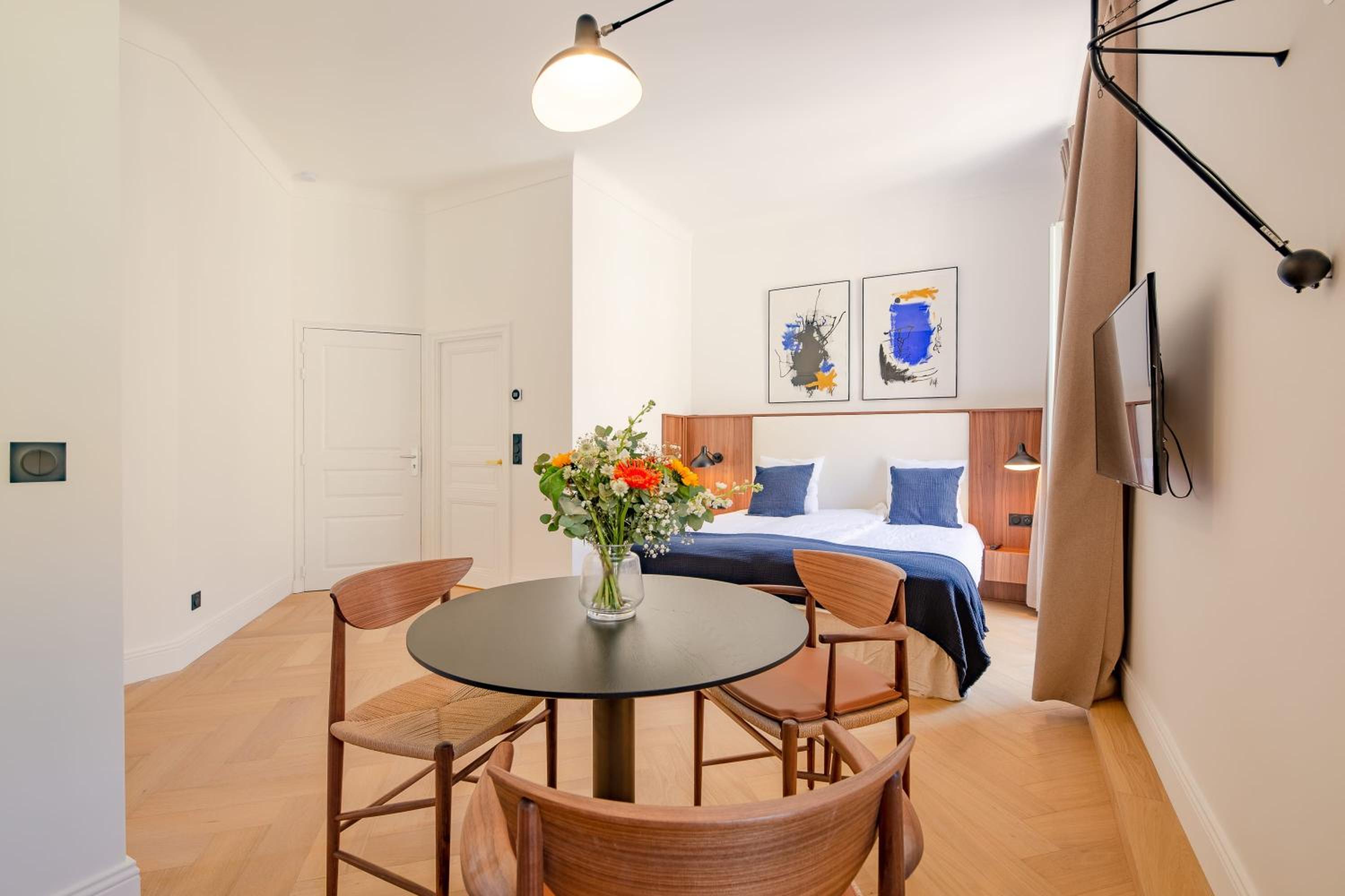 La Guitare 24 - Nice studio in center of Cannes, just behind Grand Hotel view 2