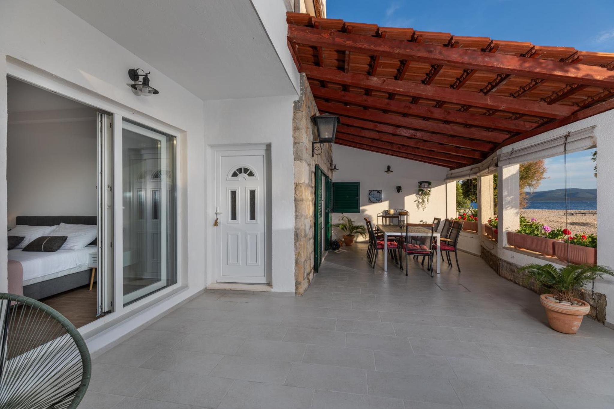 Beach house Medići view 5