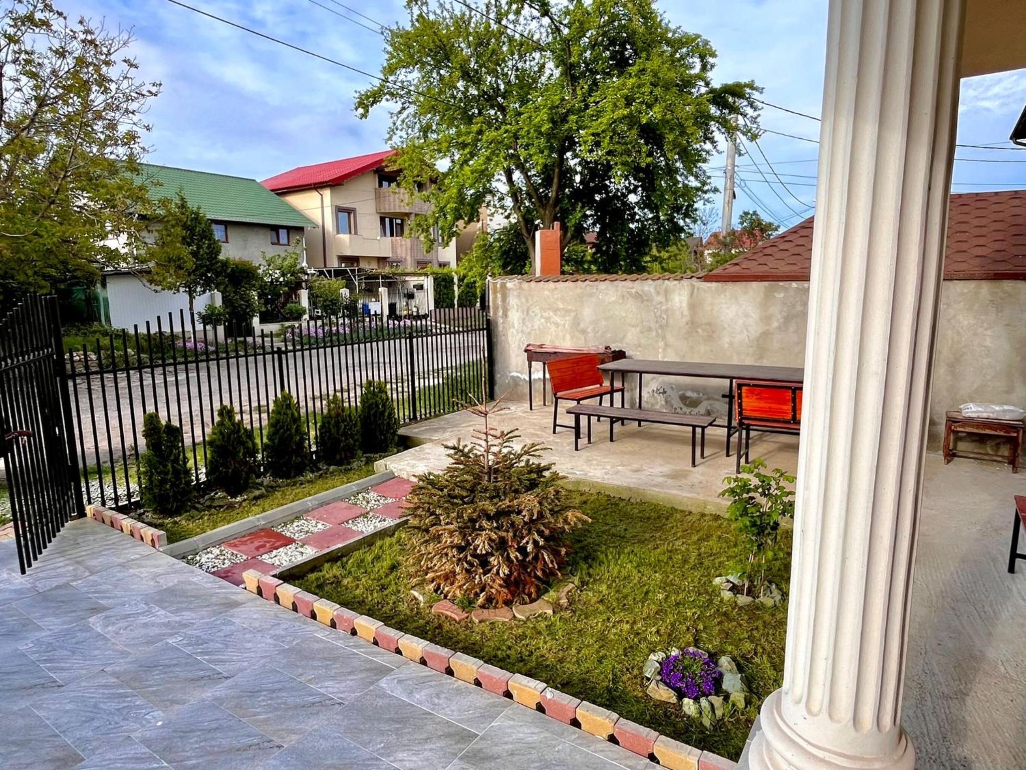 Vila Macris view 3