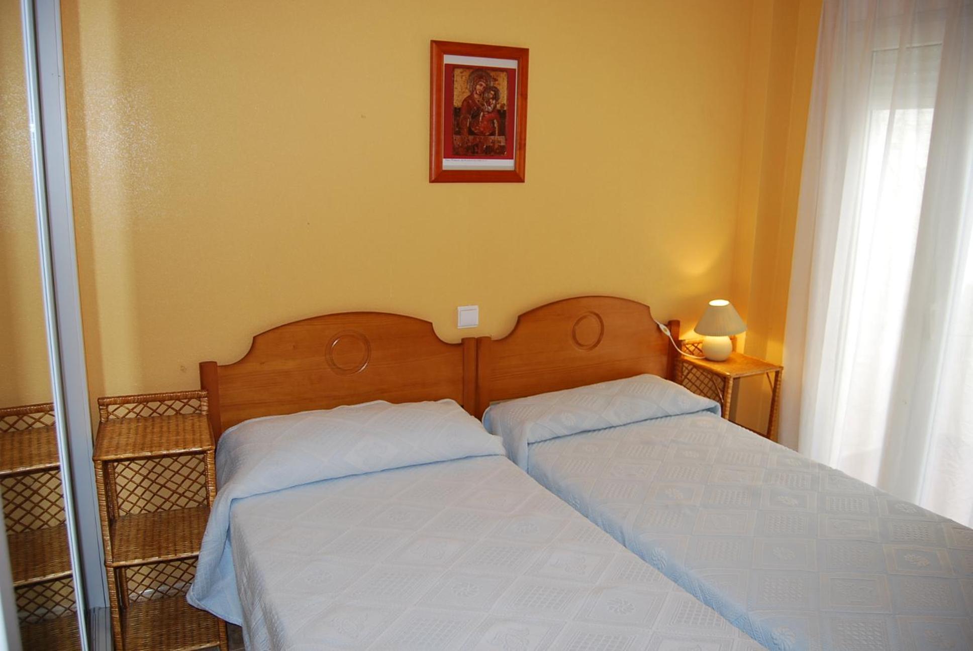 Apartamentos Marinesco V.v. view 3