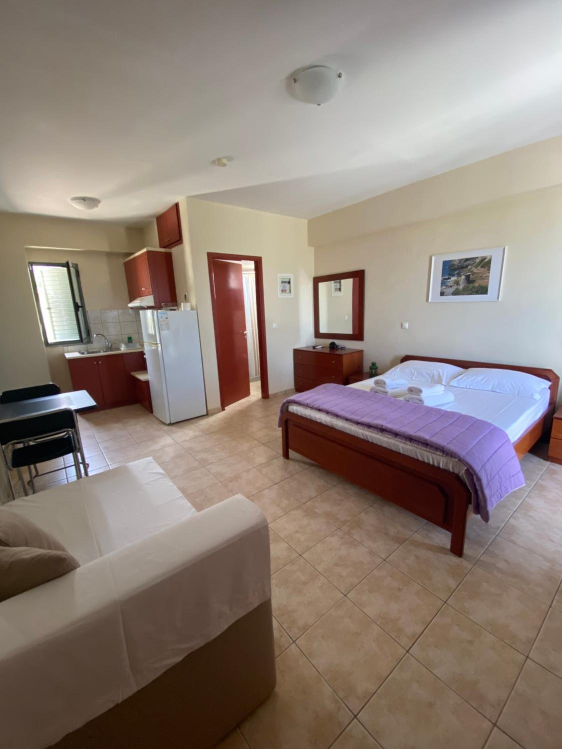 Nefeli Apartments