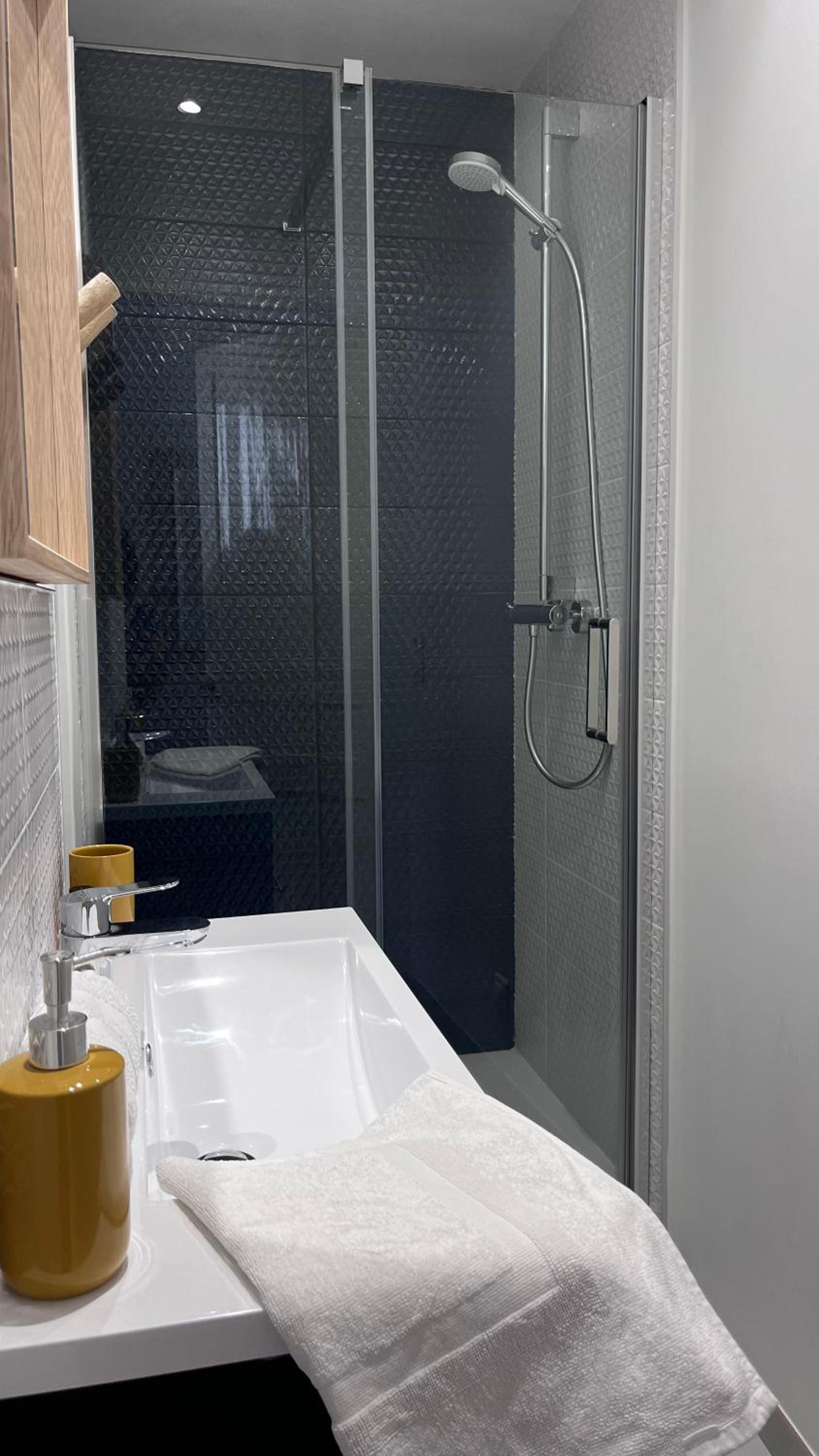 Abri du vent, chambres et appartements