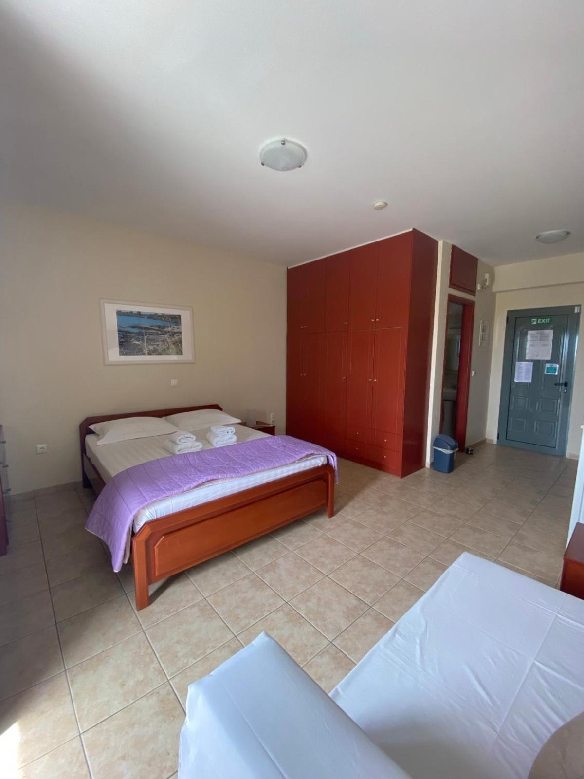 Nefeli Apartments