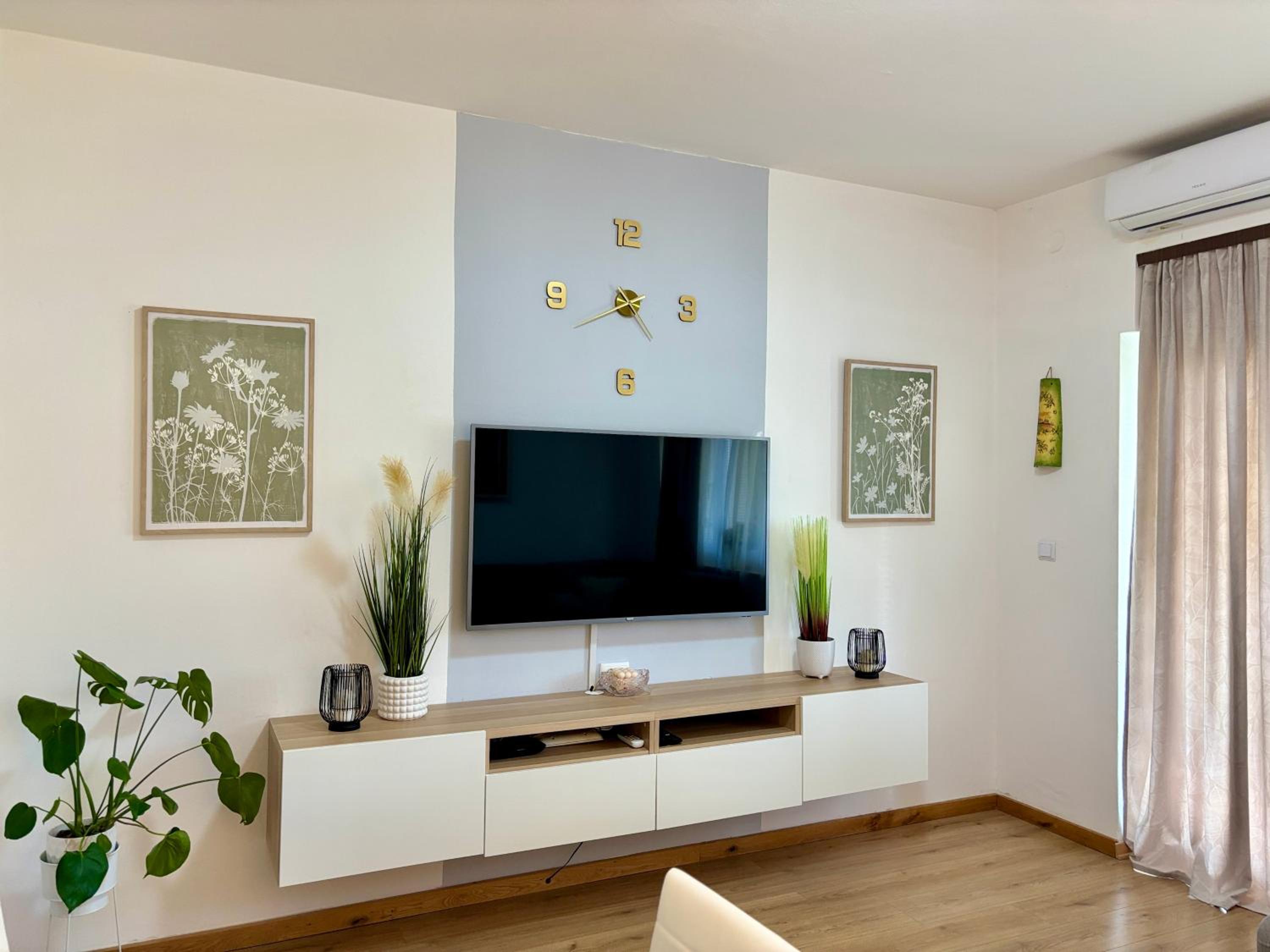 Apartment "Gabrijela" view 3