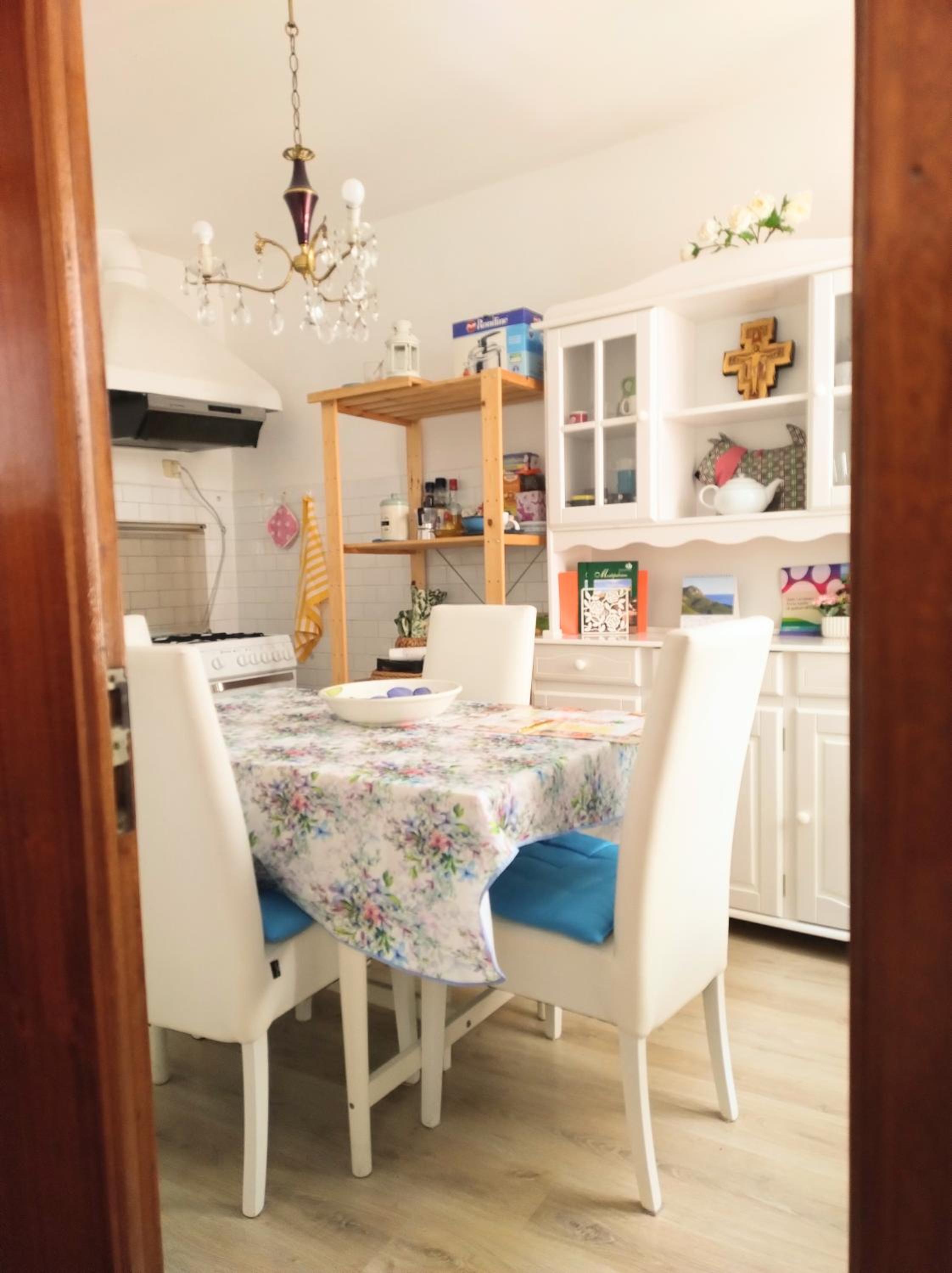 La Casina in Paese view 4