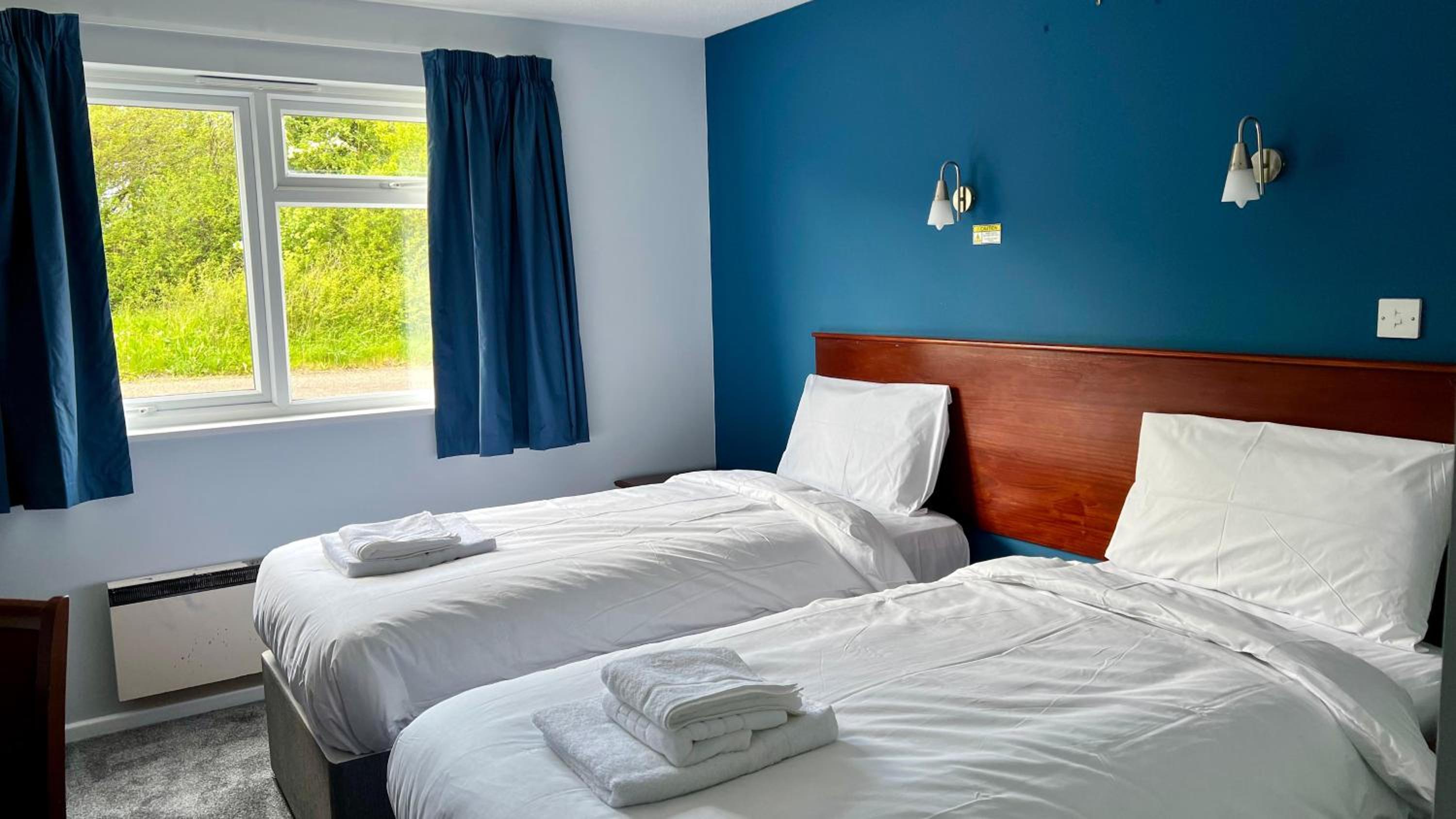 Milton Keynes Vacations - MK Hotel - Property Image 4