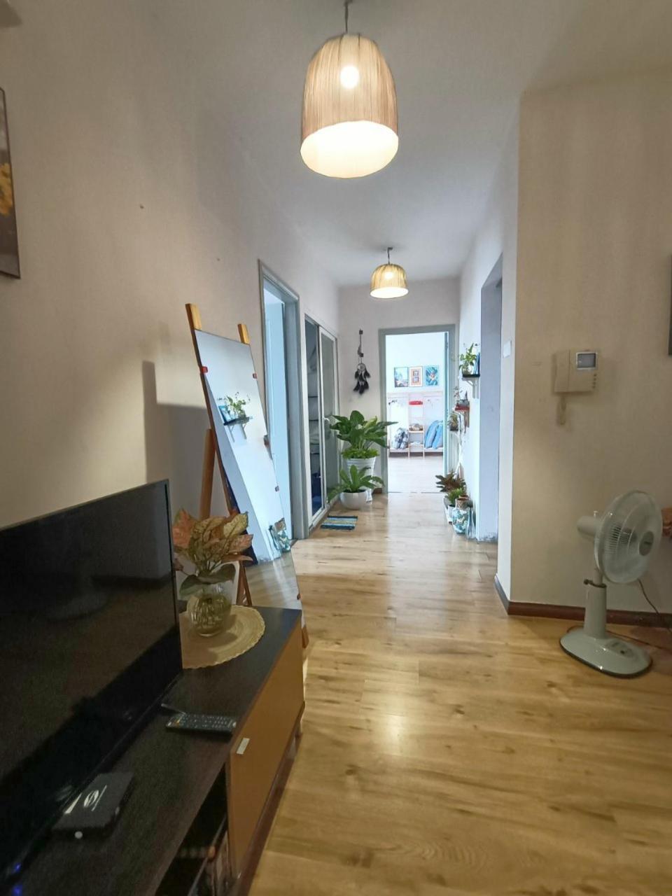 Nup Saigon Homestay
