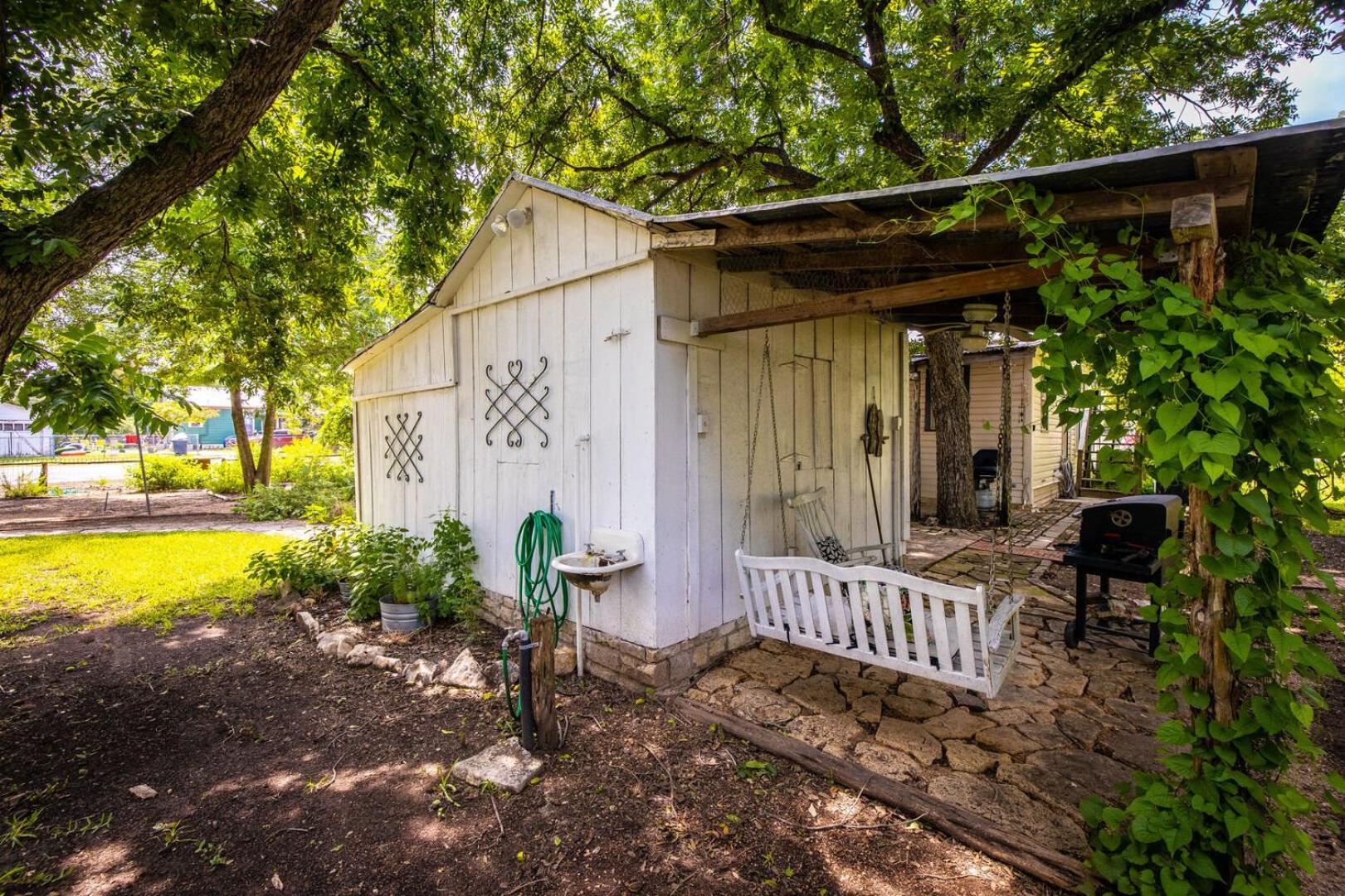 Blessing Haus - Charming Historic Home Blocks From Schlitterbahn!