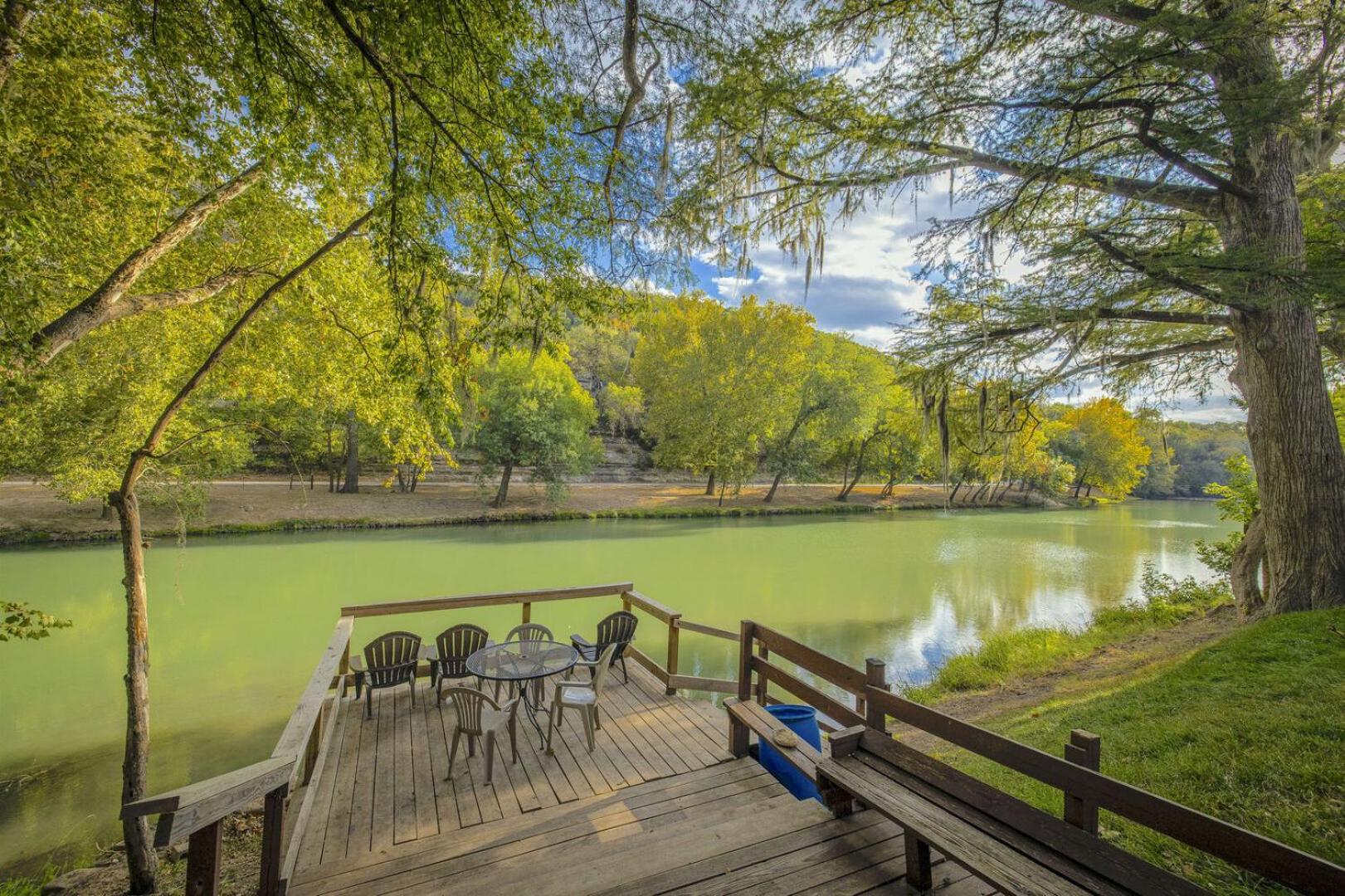 Ponderosa Paradise- Waterfront Home on the Guadalupe River!