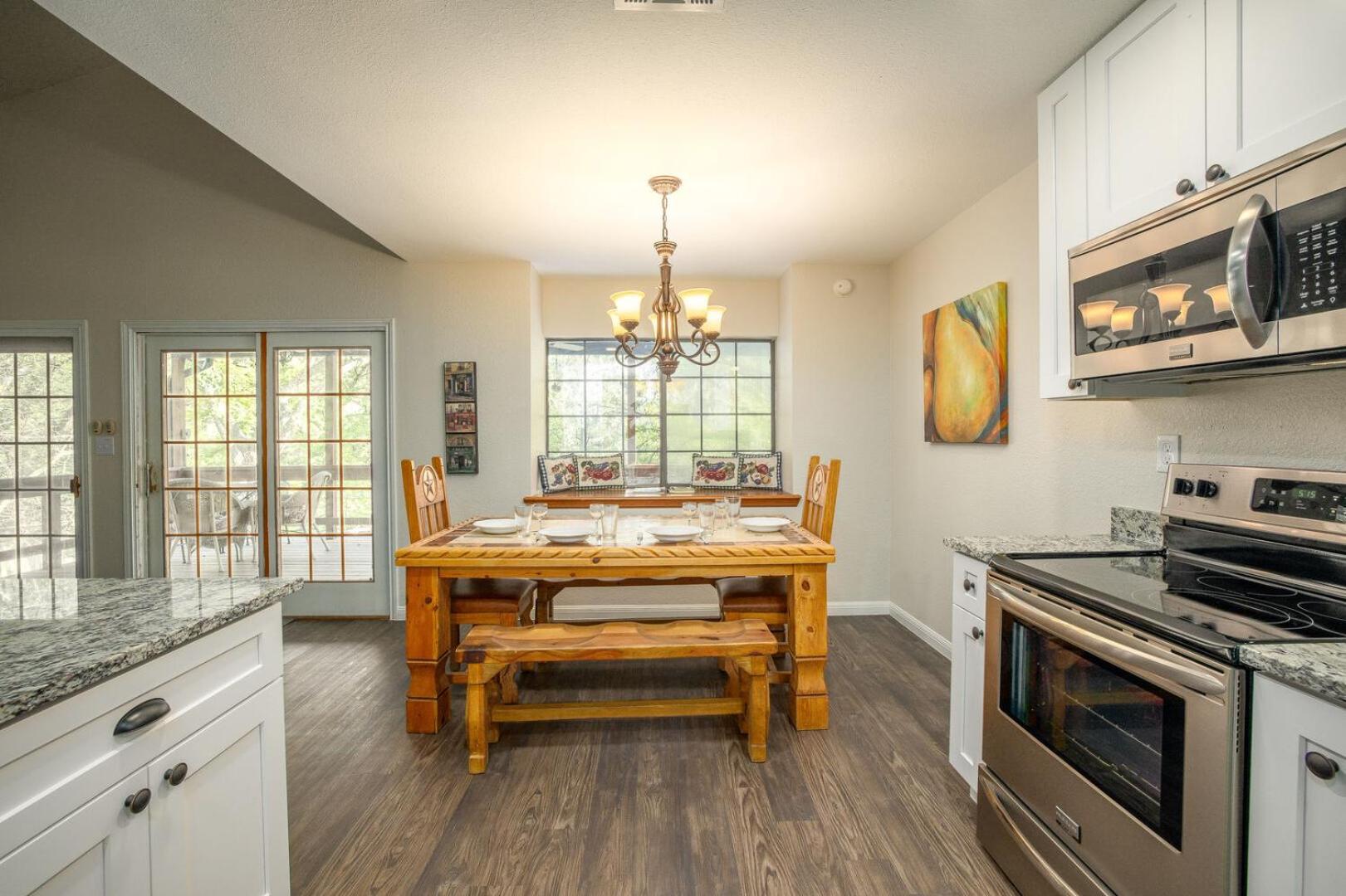Ponderosa Paradise- Waterfront Home on the Guadalupe River!