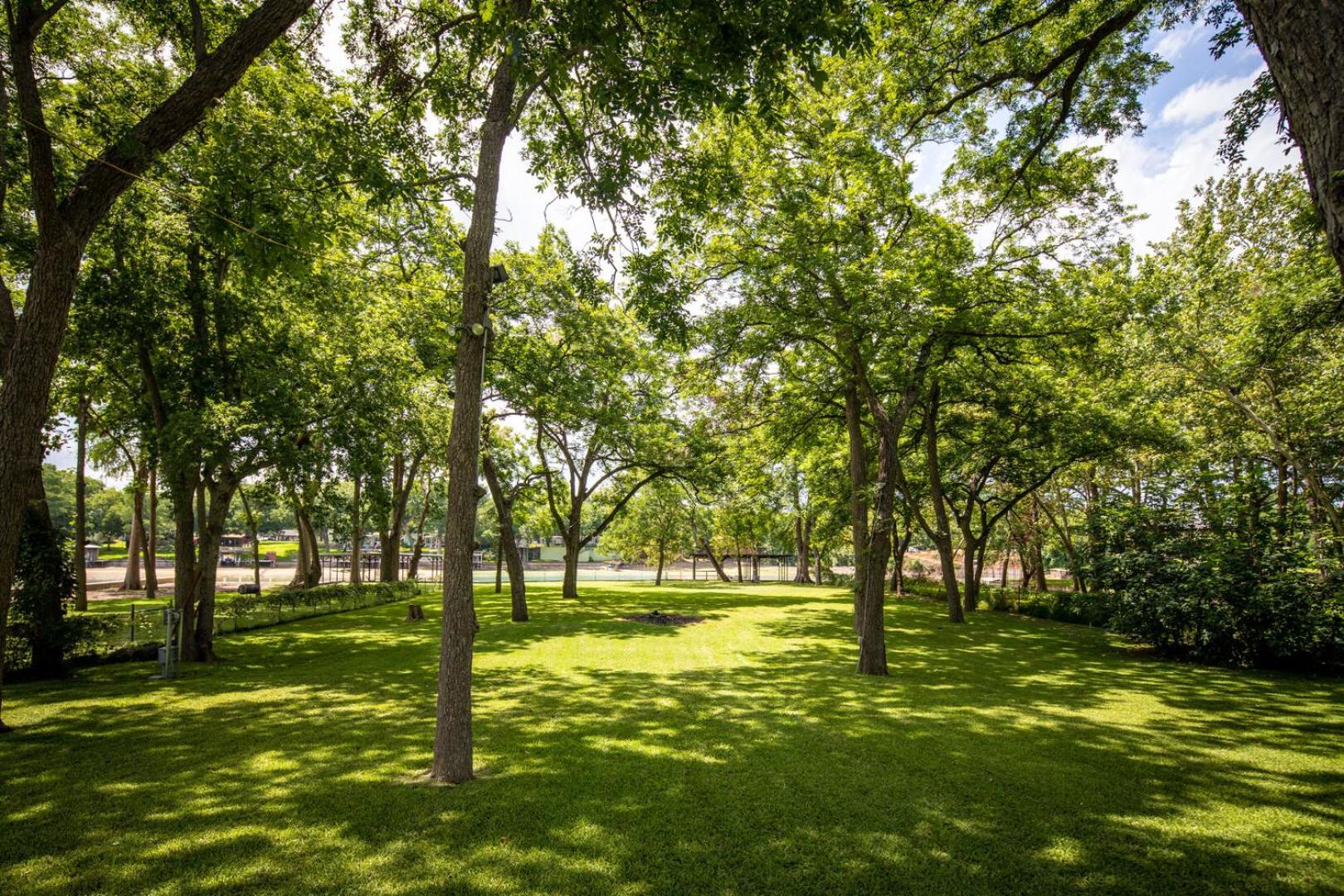 Pecan Shores Retreat- Waterfront Home Only 6 Miles from Schlitterbahn!