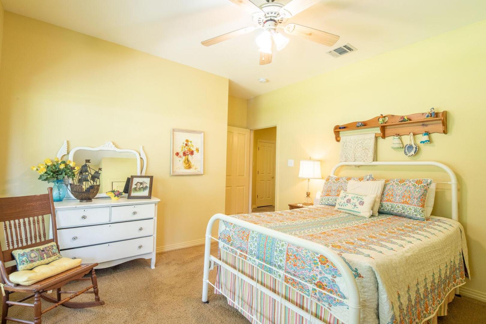 Pecan Shores Retreat- Waterfront Home Only 6 Miles from Schlitterbahn!